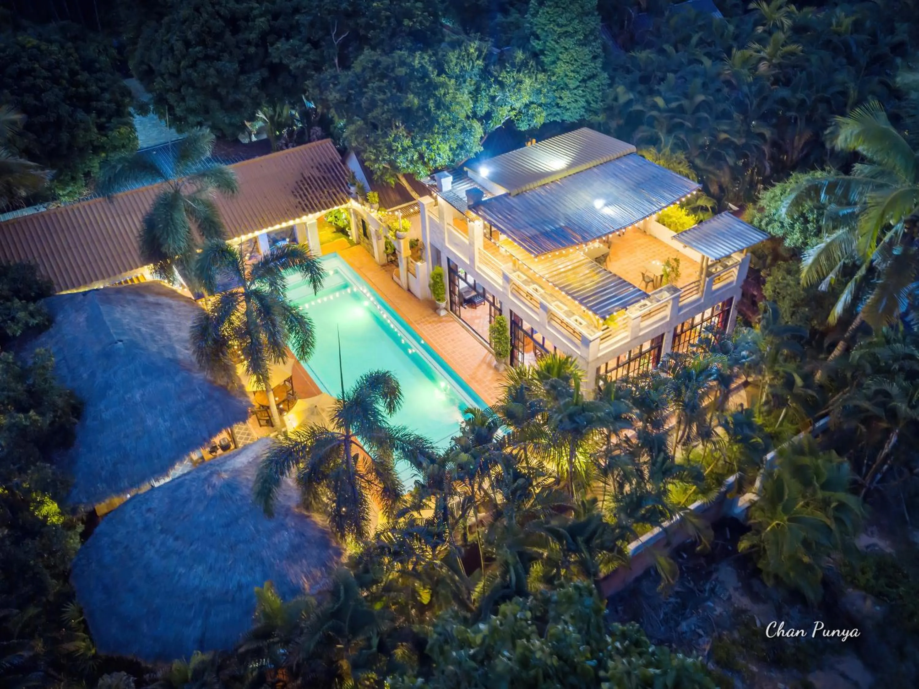 Property building in Baanpong Lodge