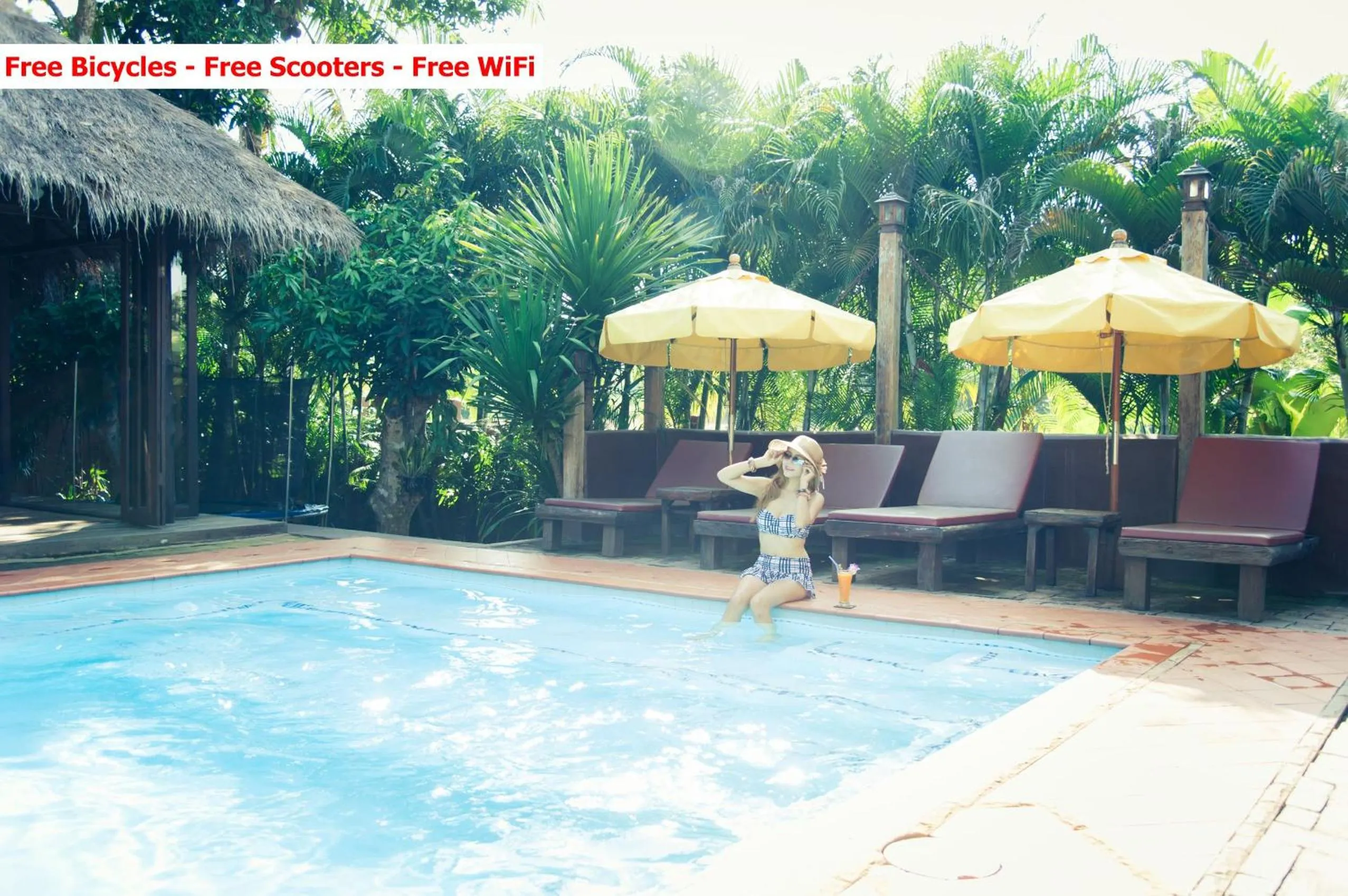 Swimming pool in Baanpong Lodge