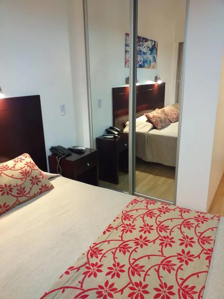 Bed in Palermo Bridge