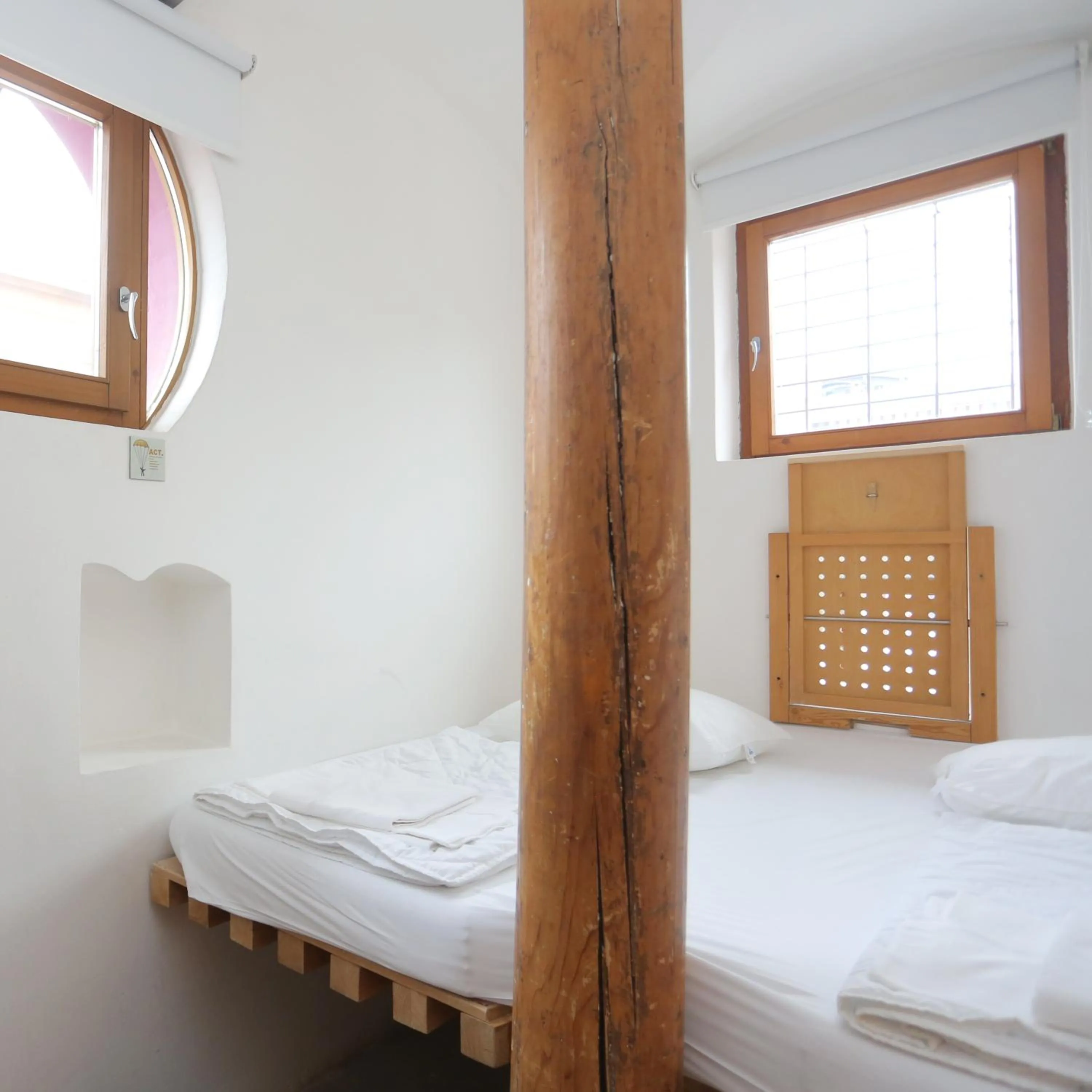 Photo of the whole room, Bed in Hostel Celica