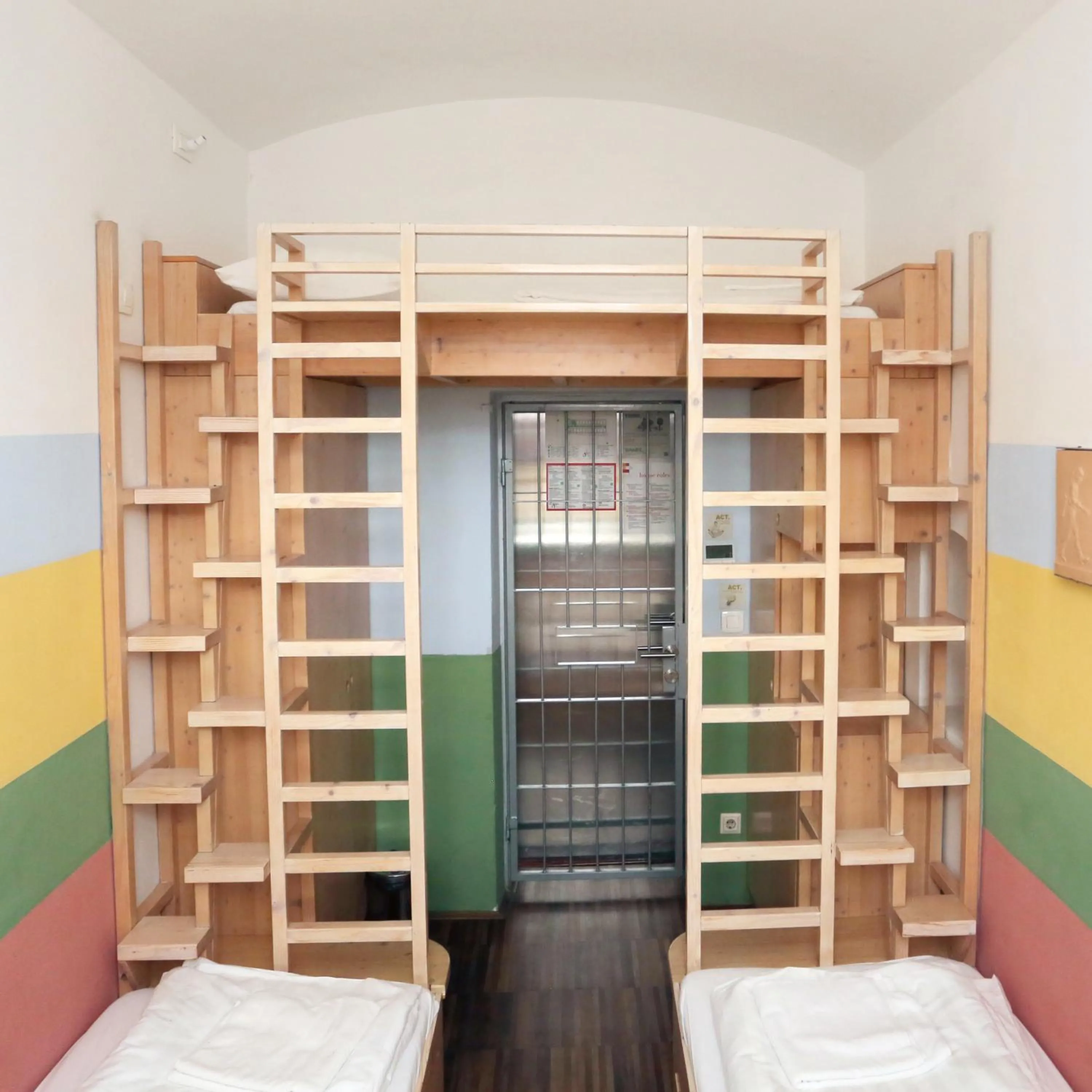 Photo of the whole room, Bed in Hostel Celica