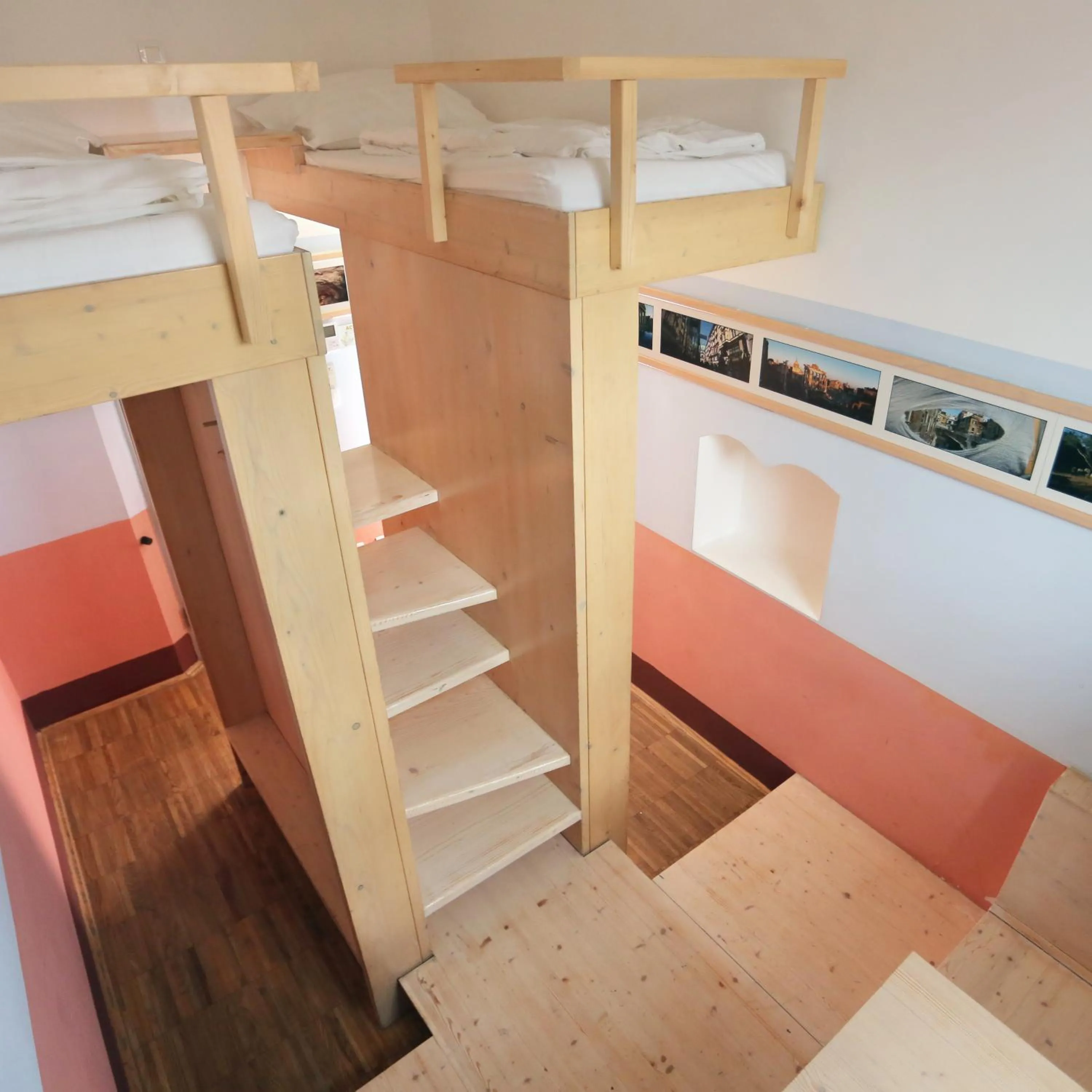 Photo of the whole room, Bed in Hostel Celica