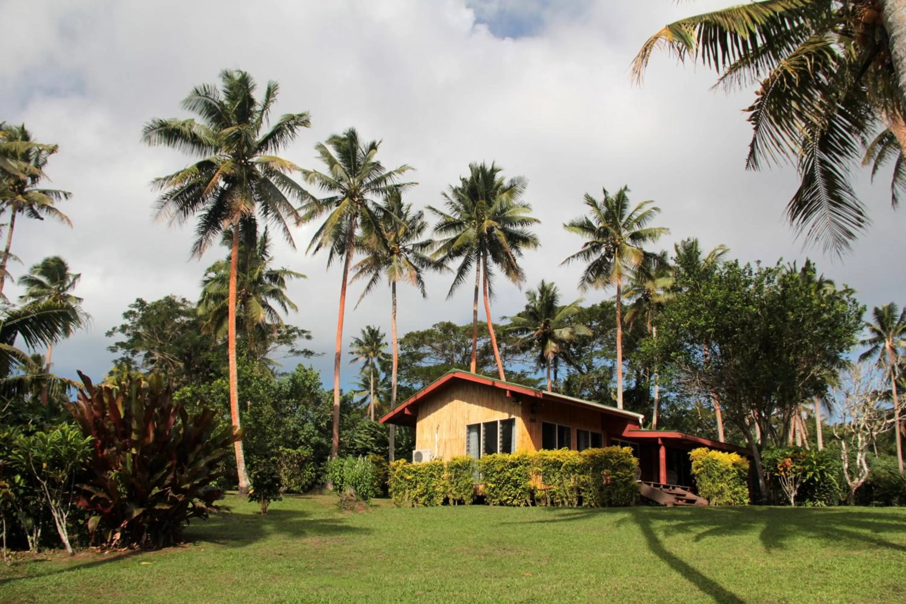 Facade/entrance in Maravu Taveuni Lodge