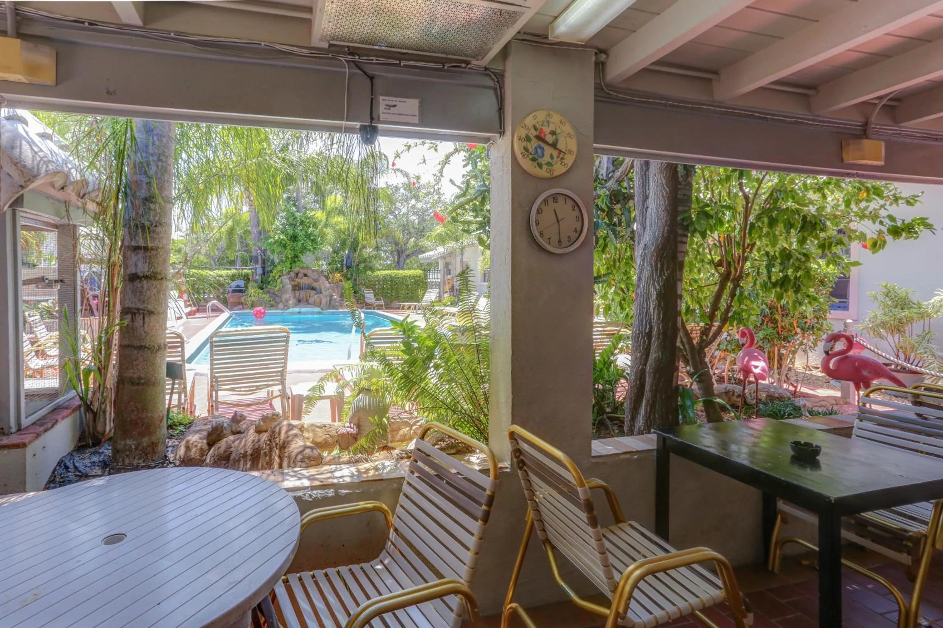 Property building in Richard's Motel