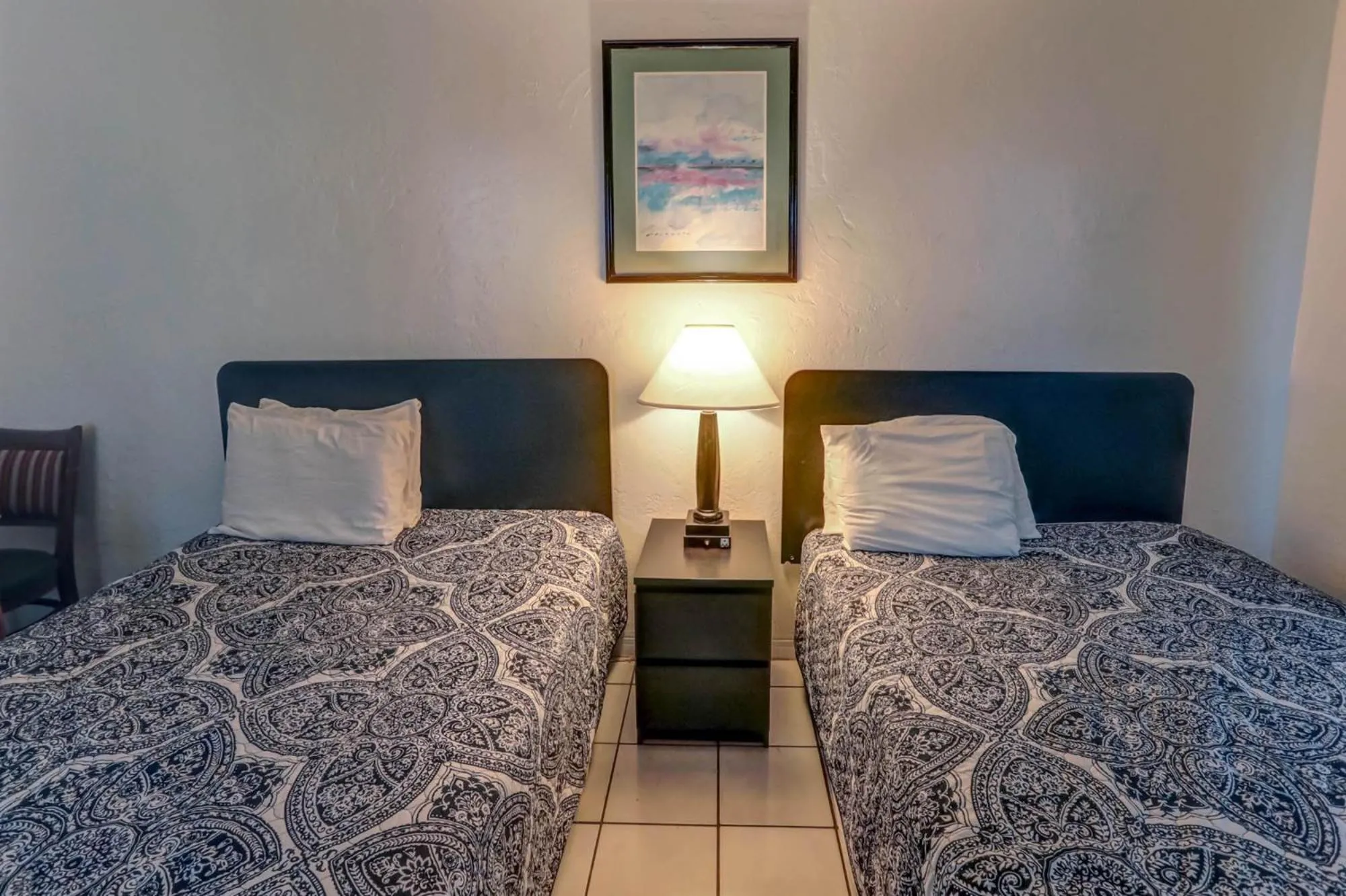 Bed in Richard's Motel