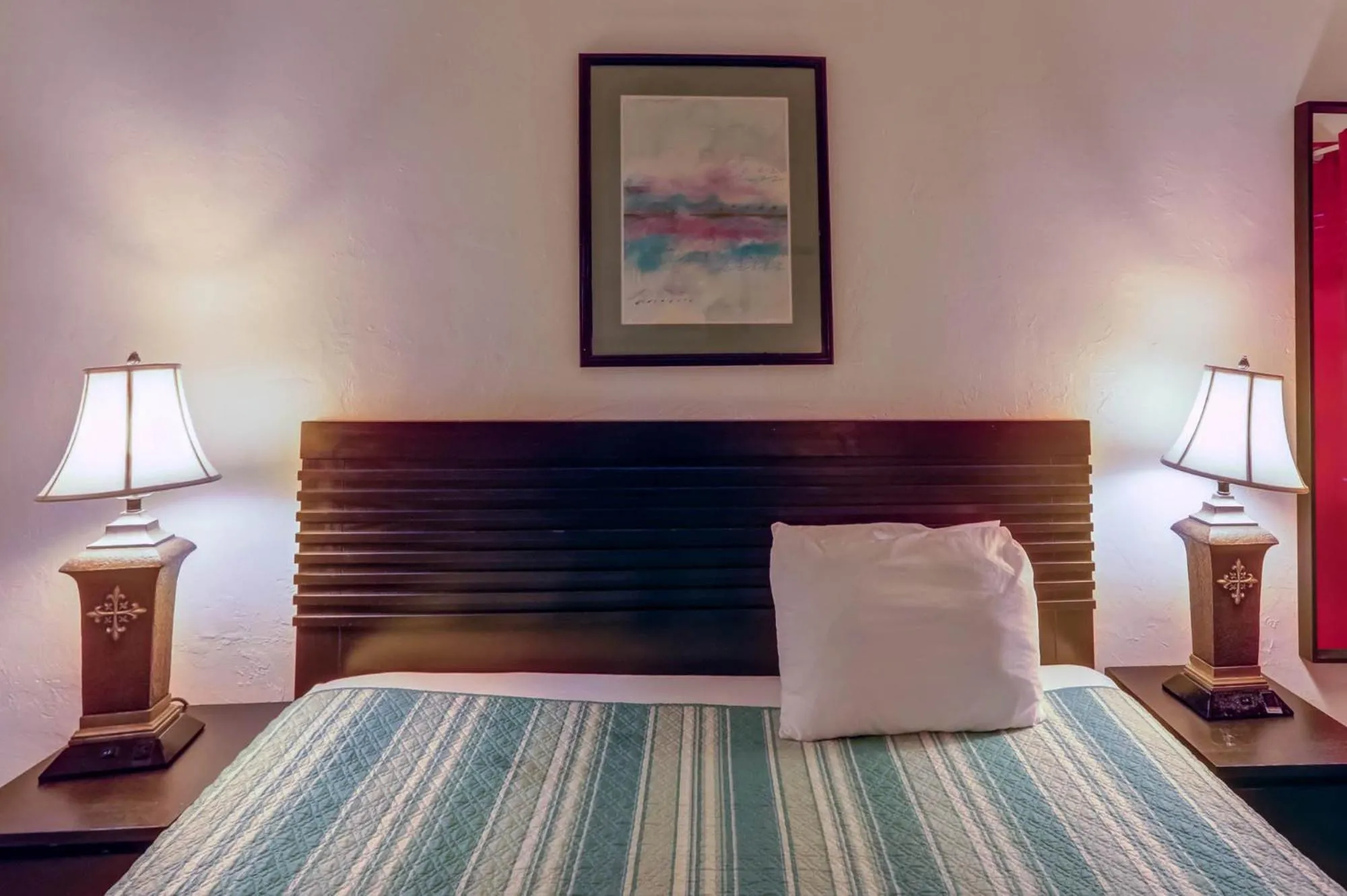 Bed in Richard's Motel