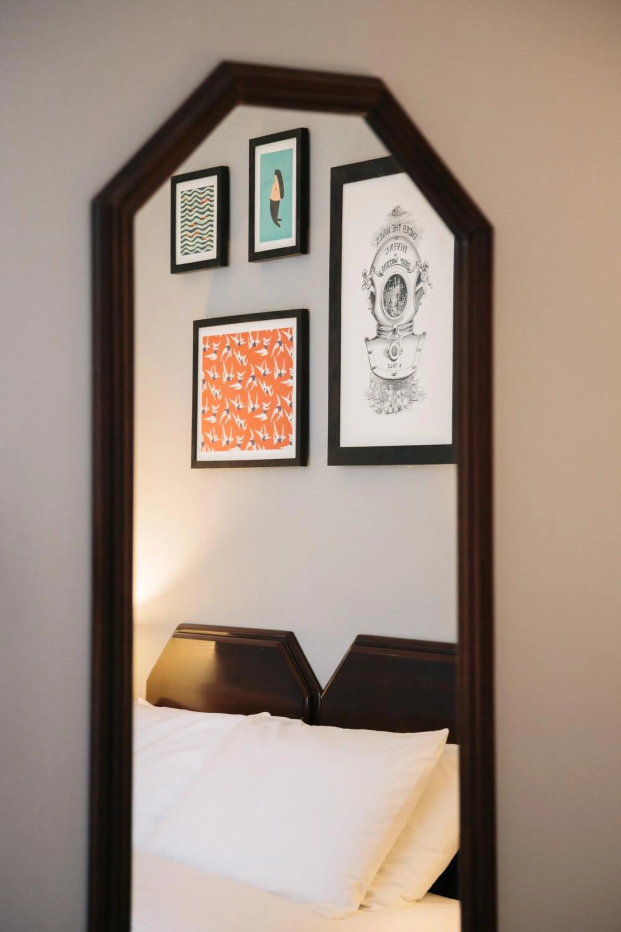 Decorative detail, Bed in Haddington House