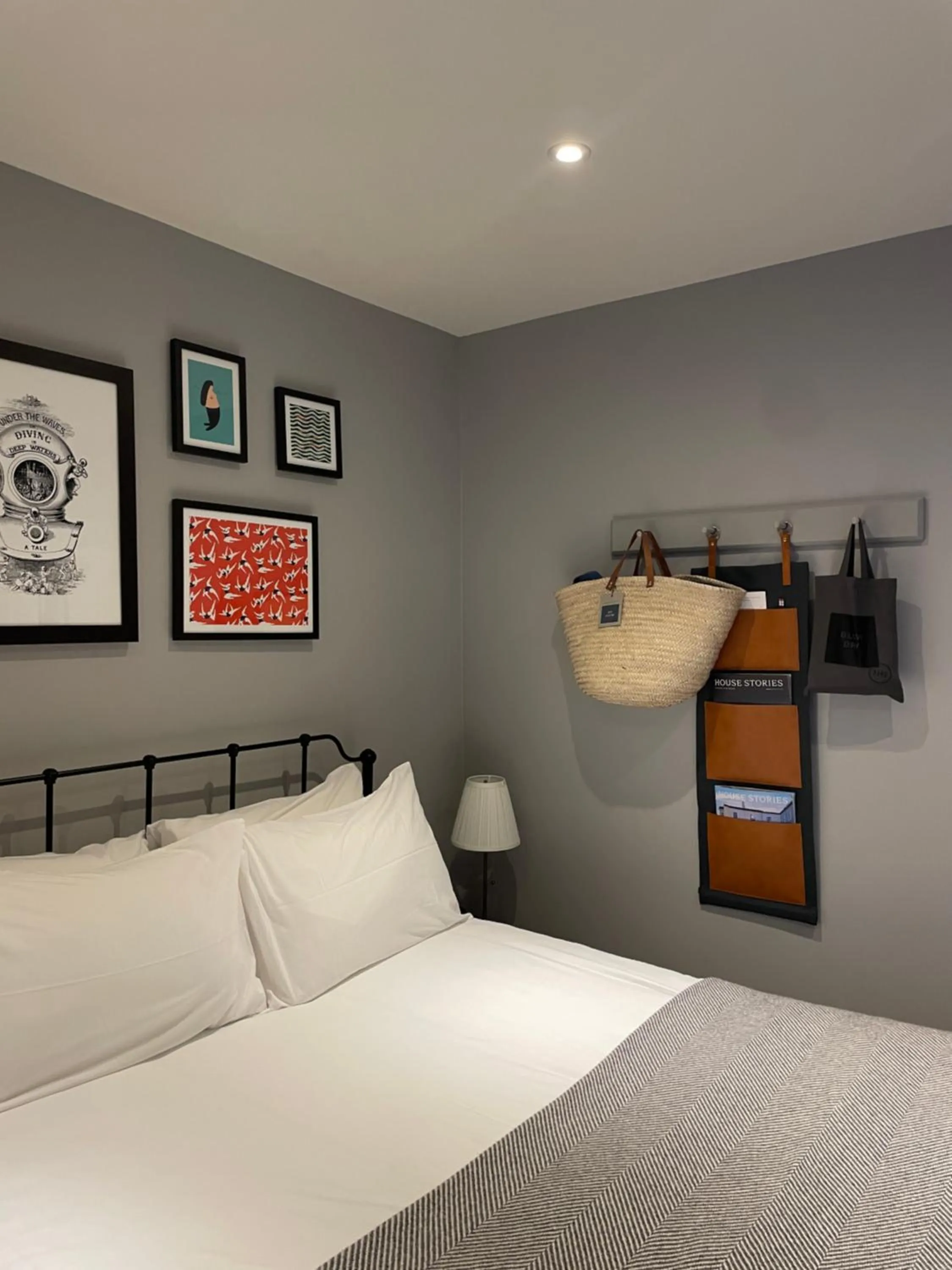 Bedroom, Bed in Haddington House