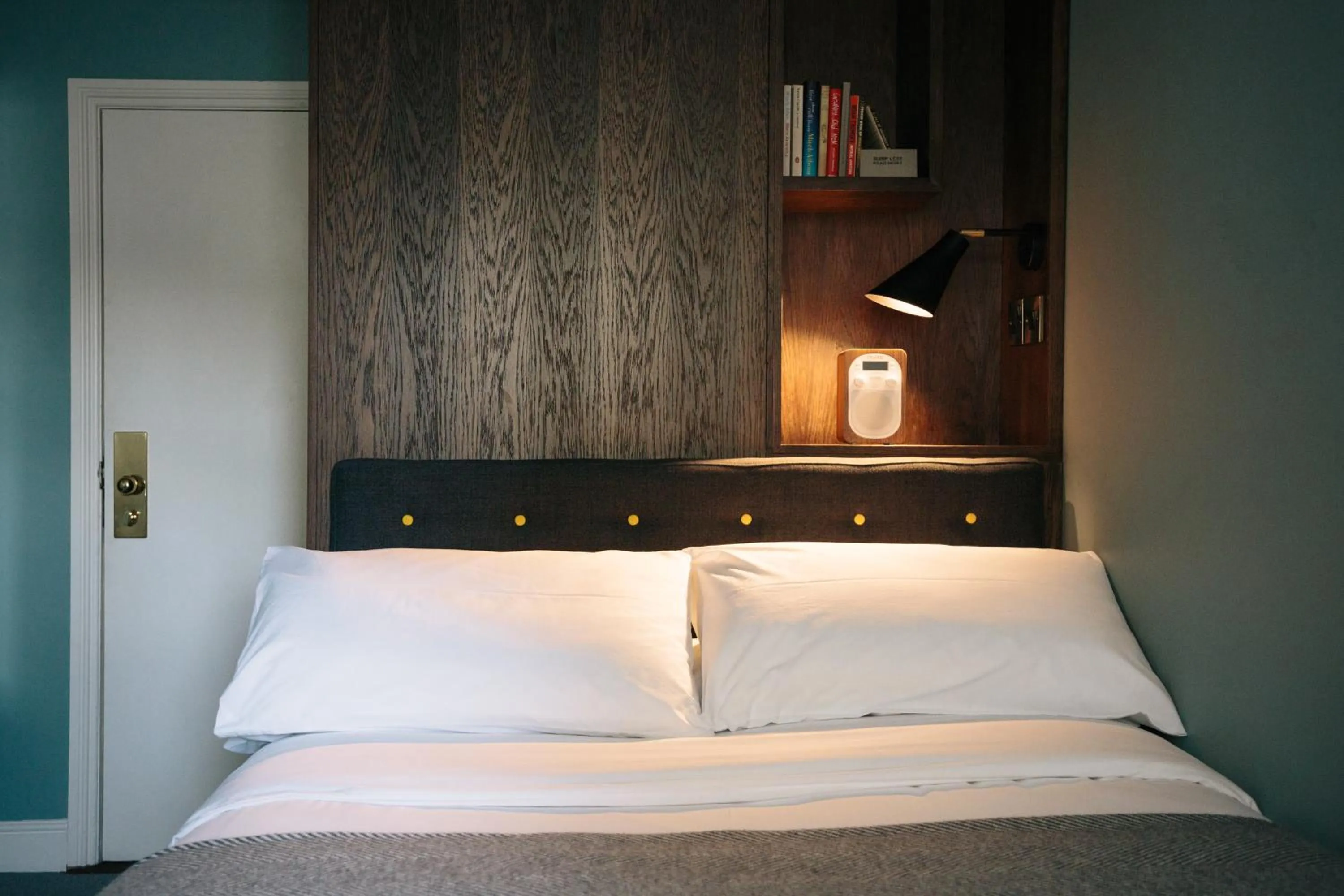 Coffee/tea facilities, Bed in Haddington House