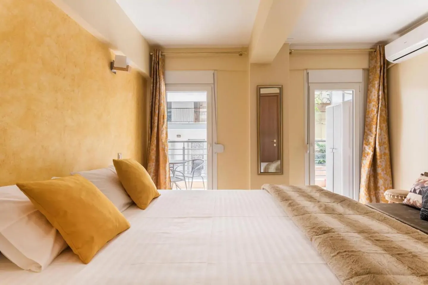 Manina SeaSide Apartment