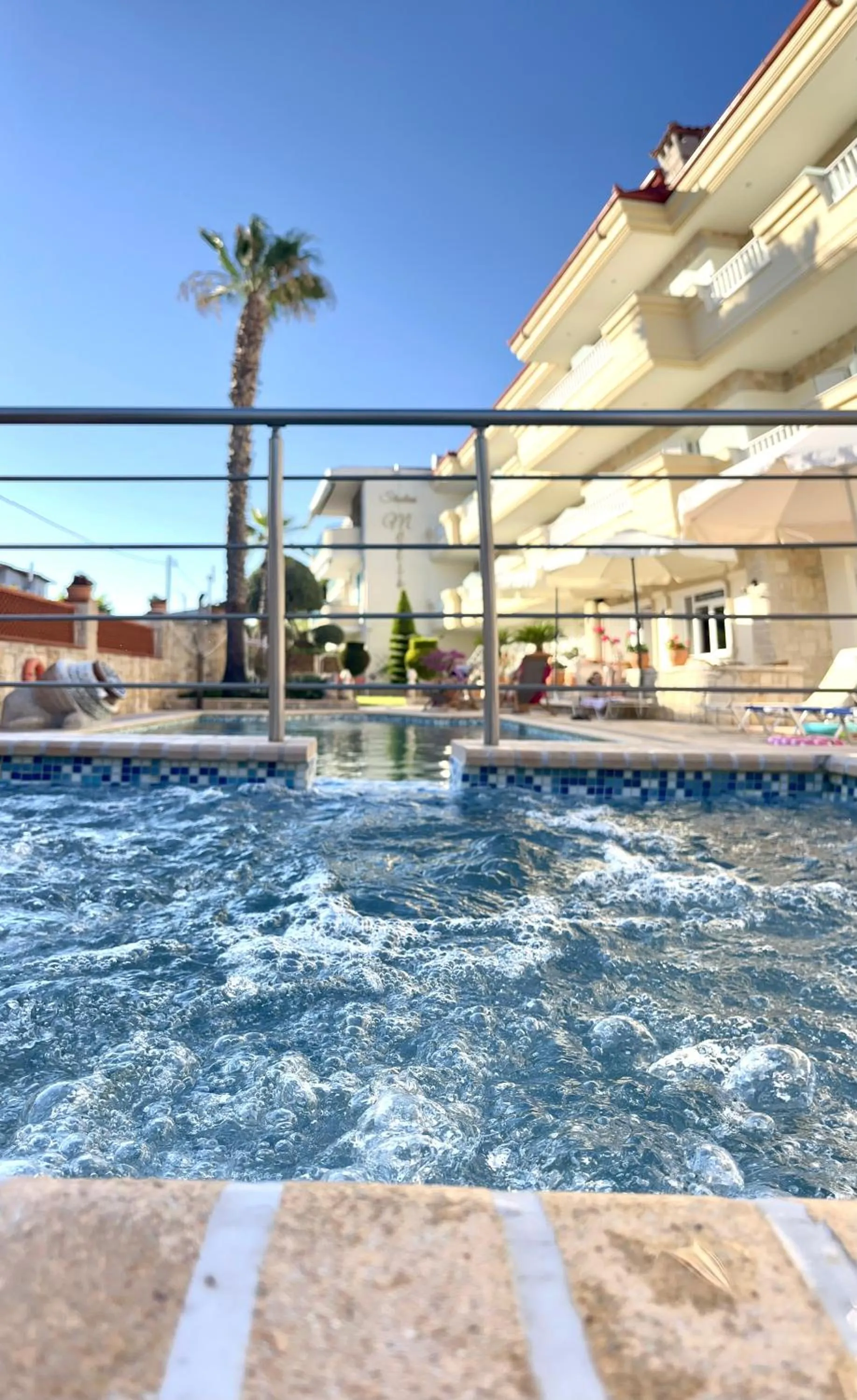 Swimming pool in Melis Studios