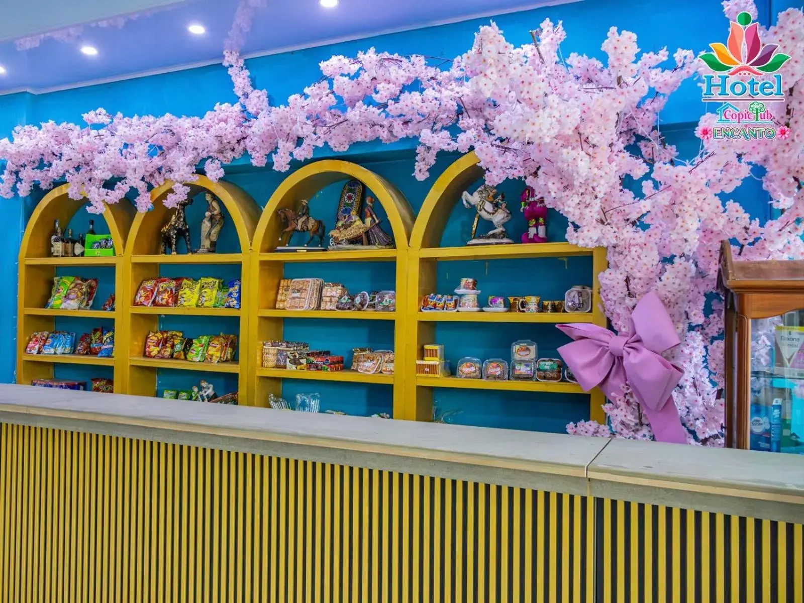 On-site shops in Ayenda 1132 Copiclub On-site shops in Ayenda 1132 Copiclub