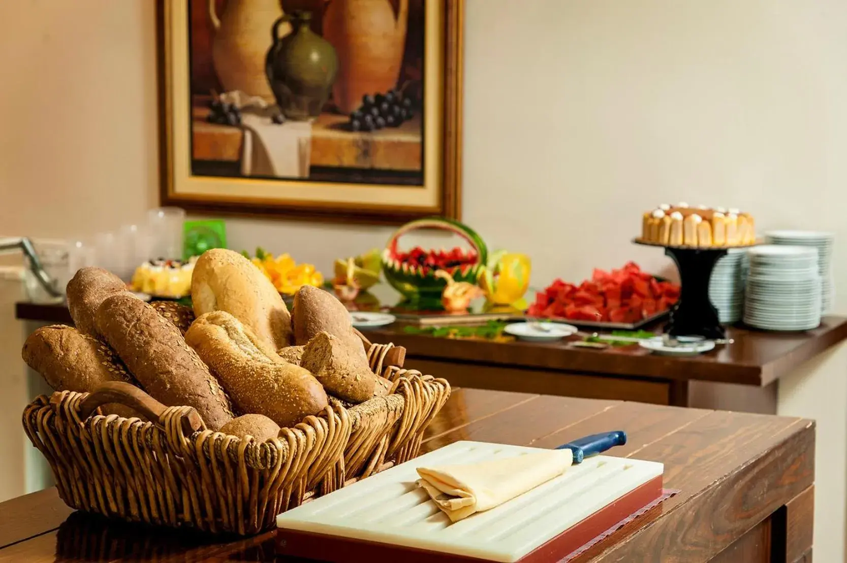 Restaurant/places to eat in Adelais Hotel Restaurant/places to eat in Adelais Hotel