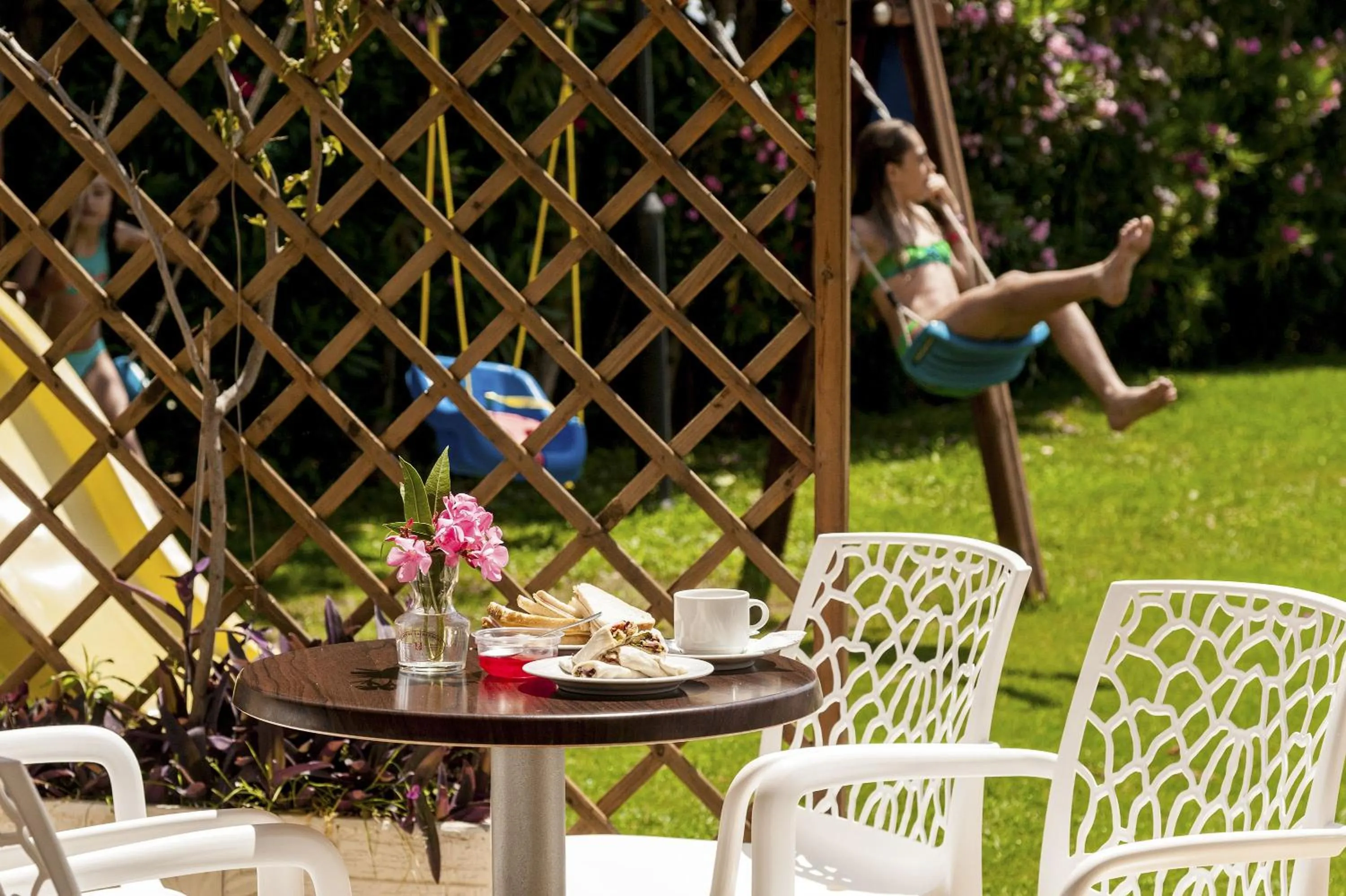 Lounge or bar in Adelais Hotel