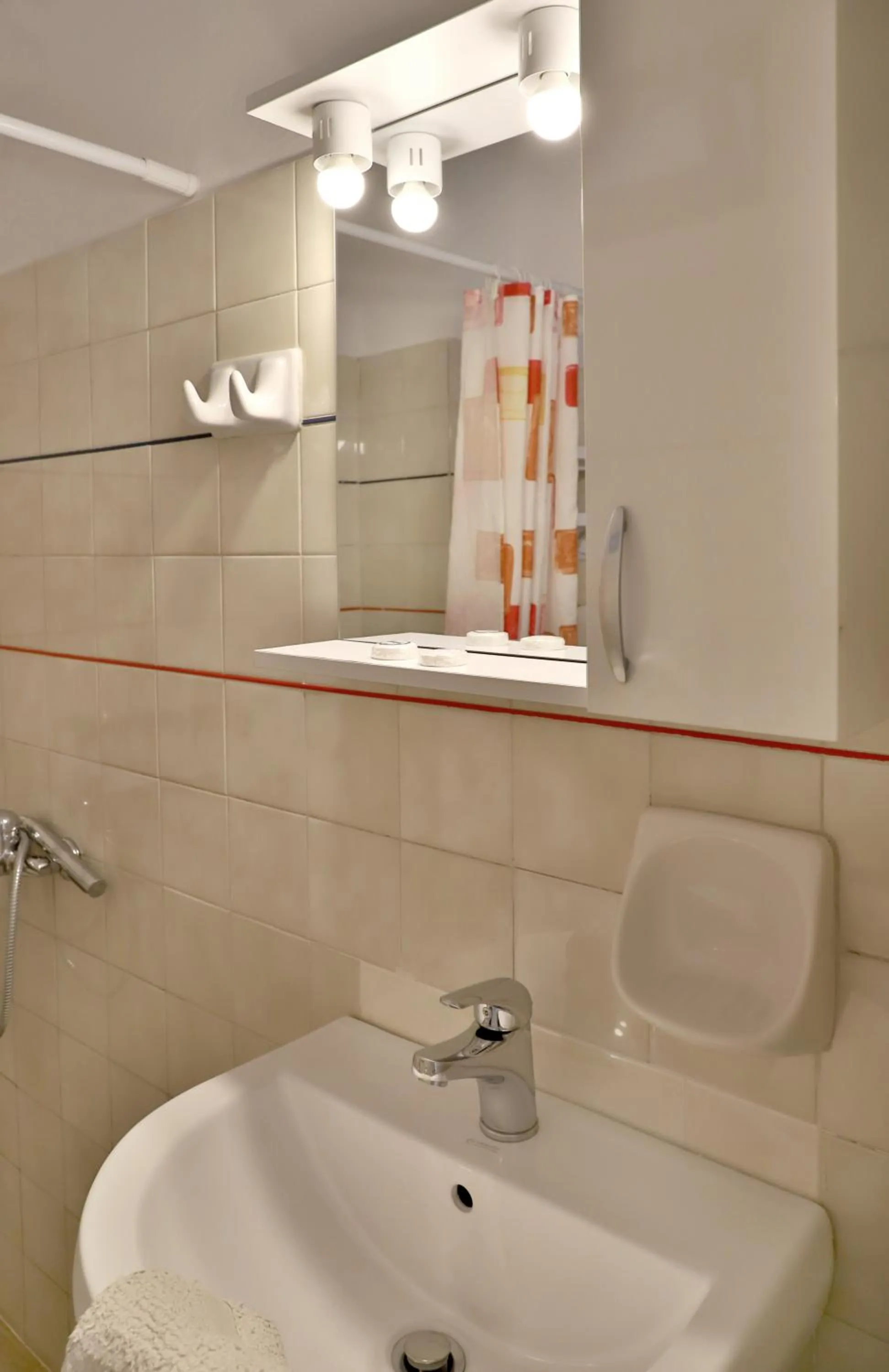 Helios Studios & Apartments