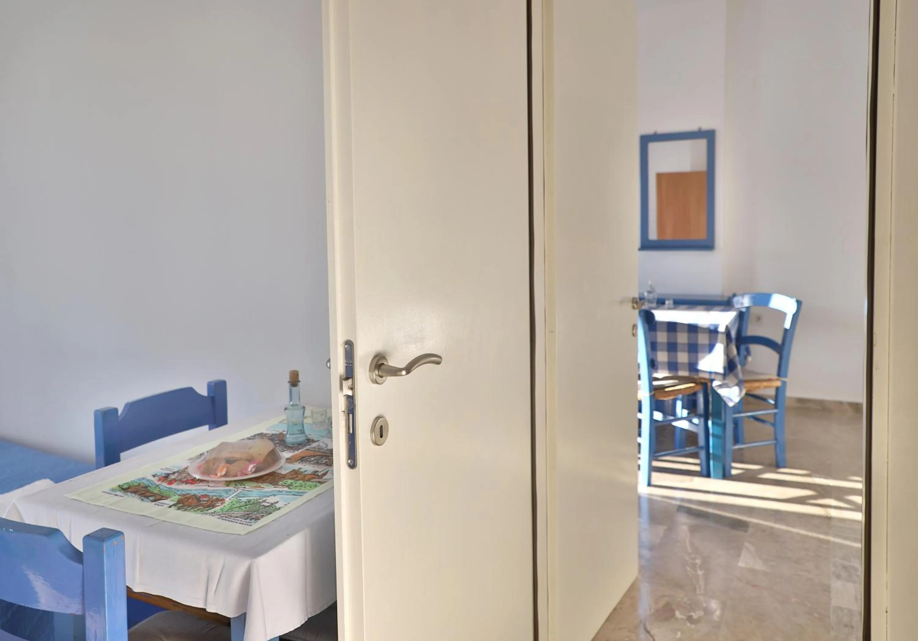 Helios Studios & Apartments