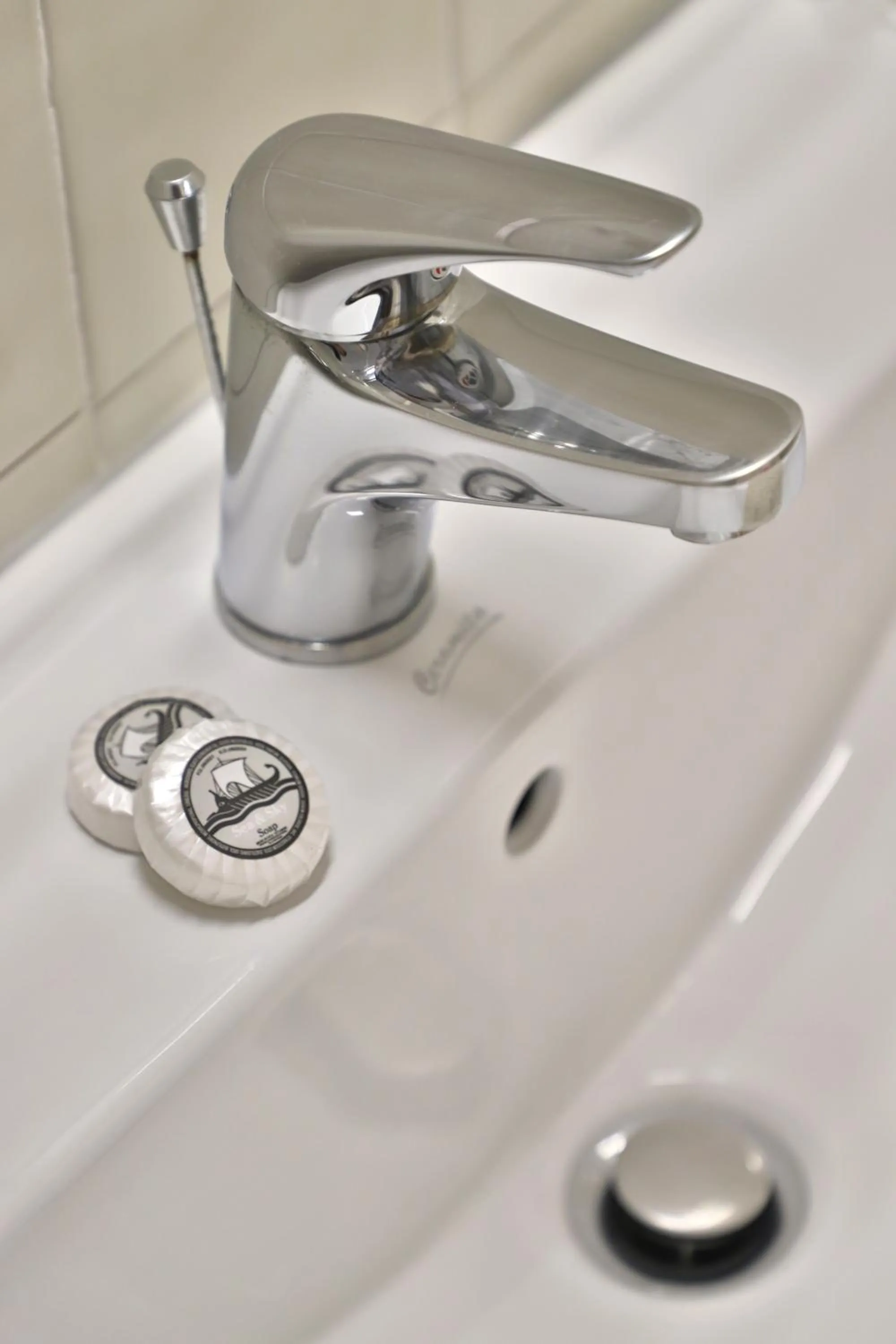 Helios Studios & Apartments