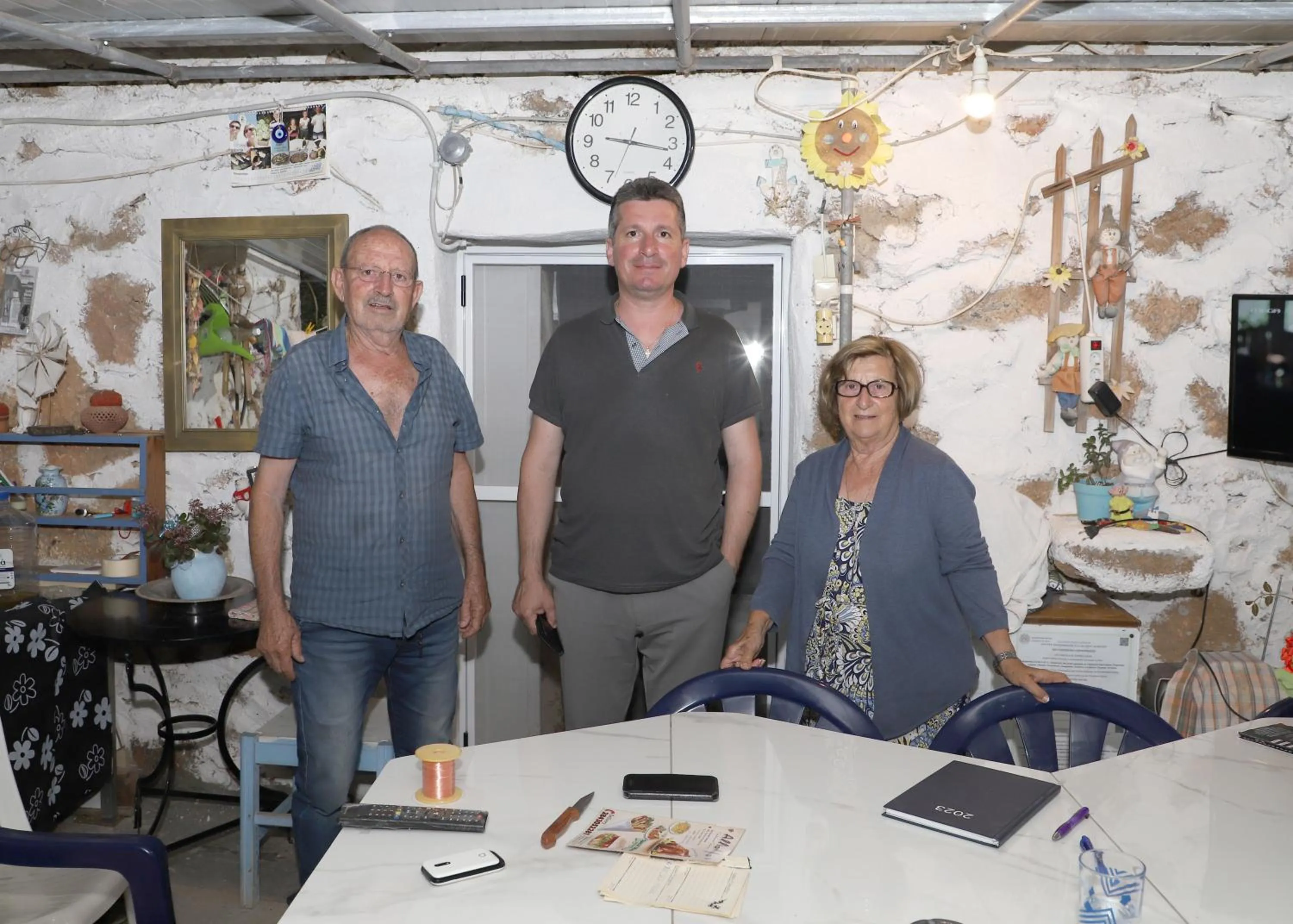 Helios Studios & Apartments