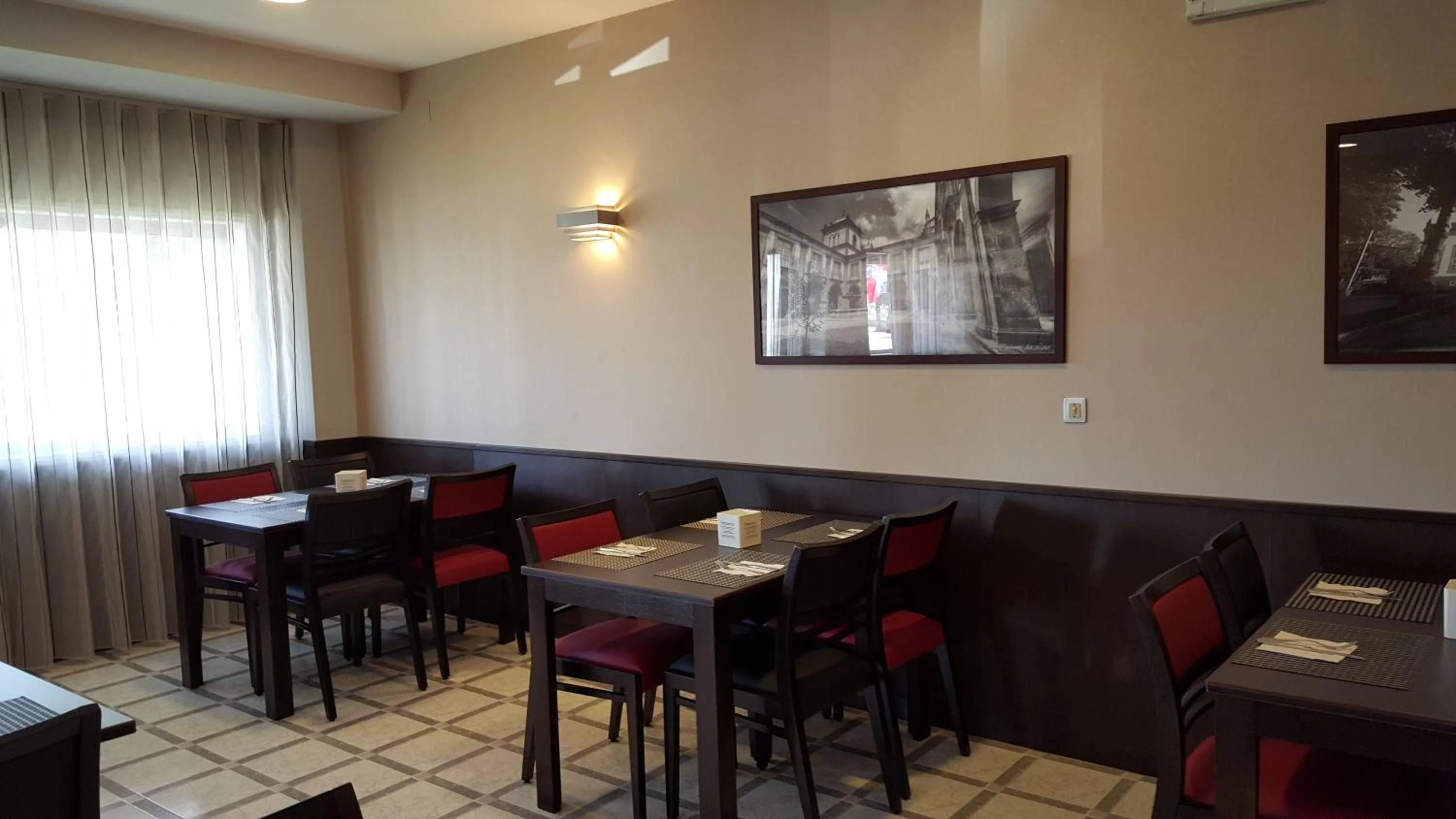 American breakfast in Hotel Feira Pedra Bela