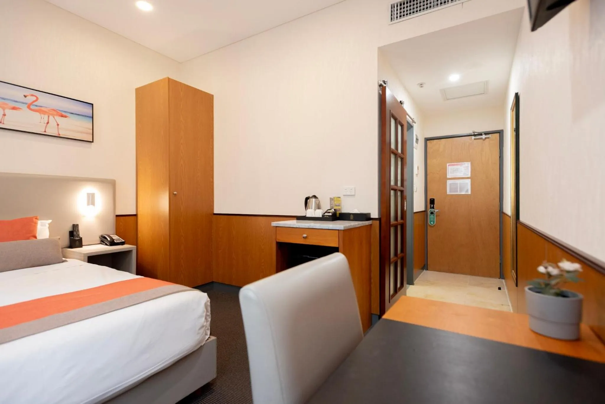 Bedroom, Bed in YEHS Hotel Sydney QVB