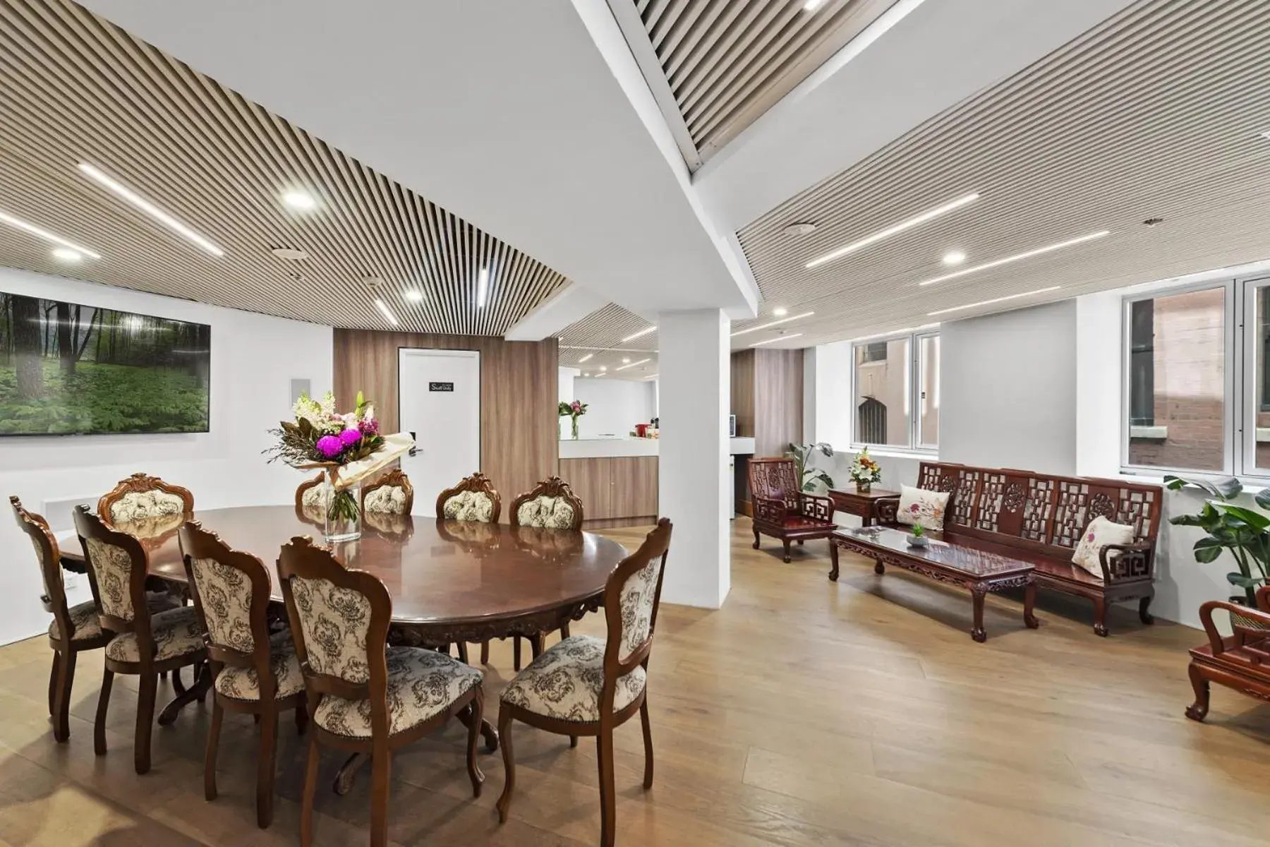 Living room in YEHS Hotel Sydney QVB Living room in YEHS Hotel Sydney QVB