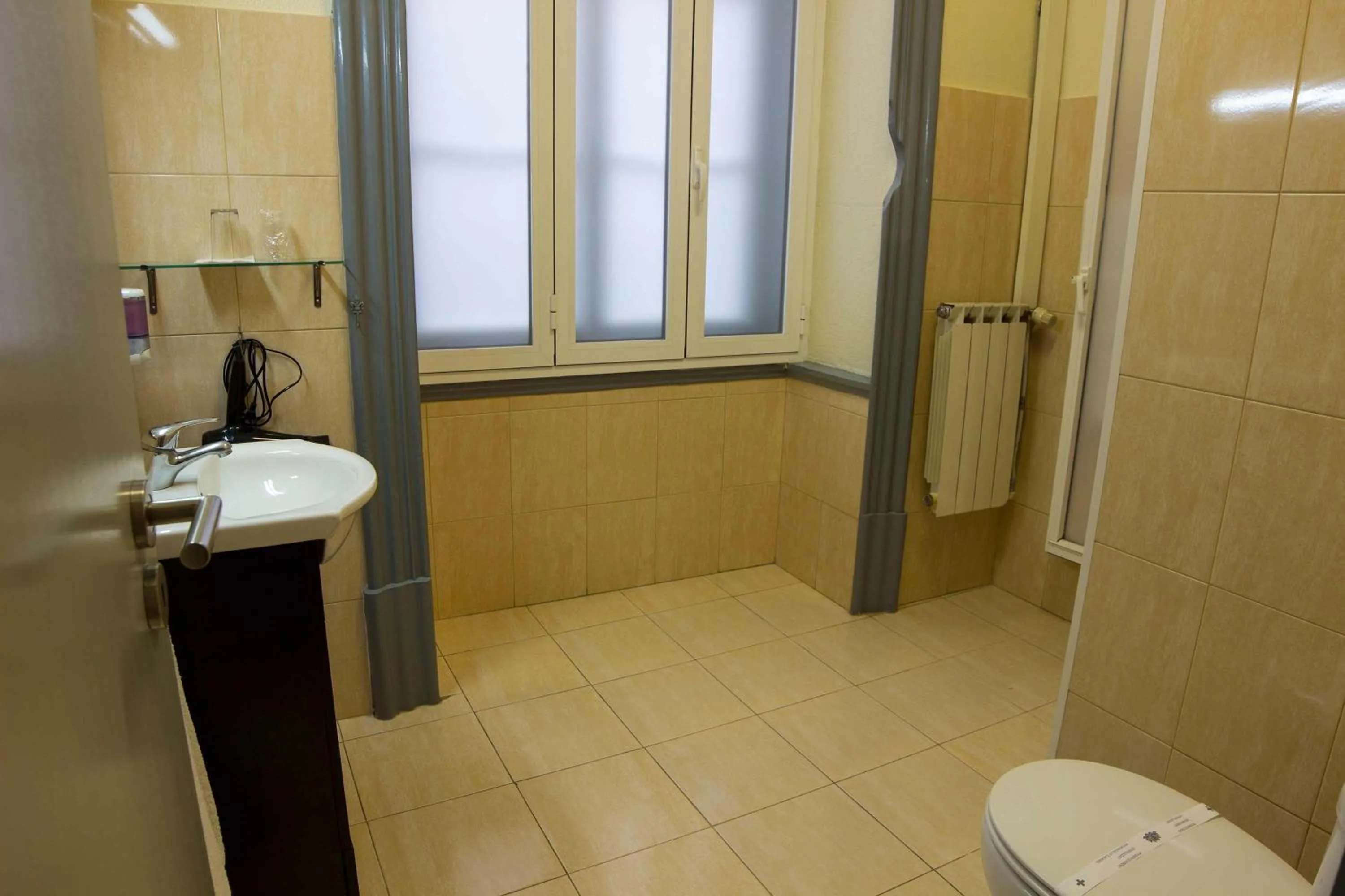 Bathroom in Hotel Estoril Porto