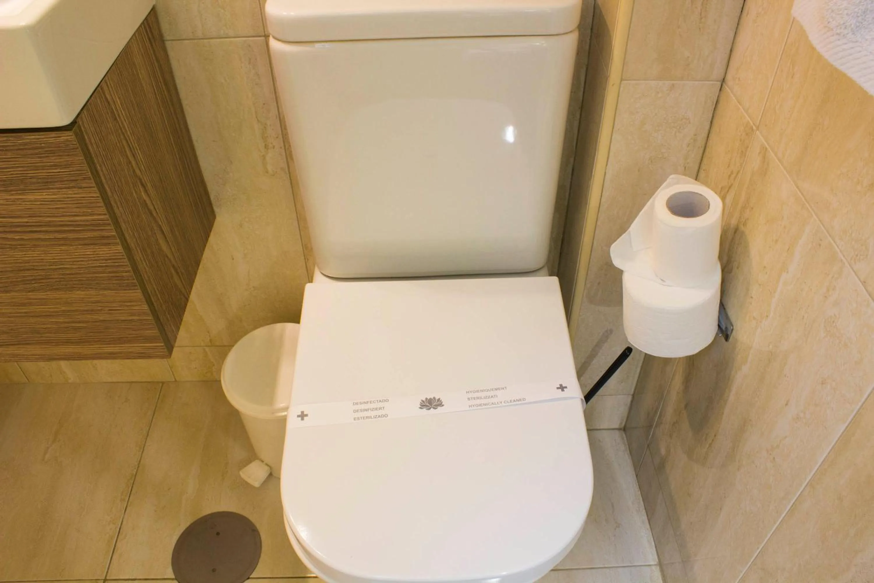 Bathroom in Hotel Estoril Porto