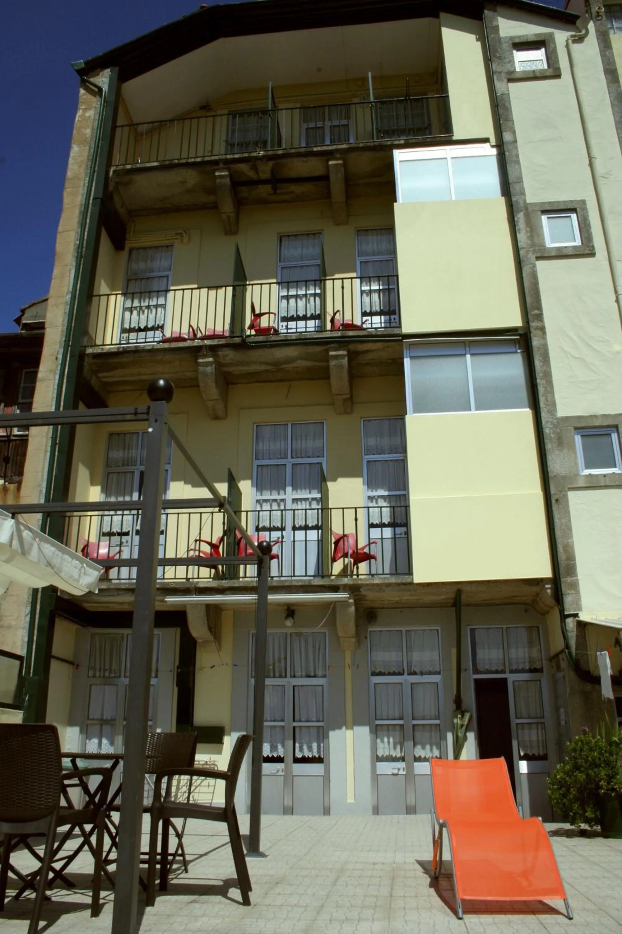 Property building in Hotel Estoril Porto