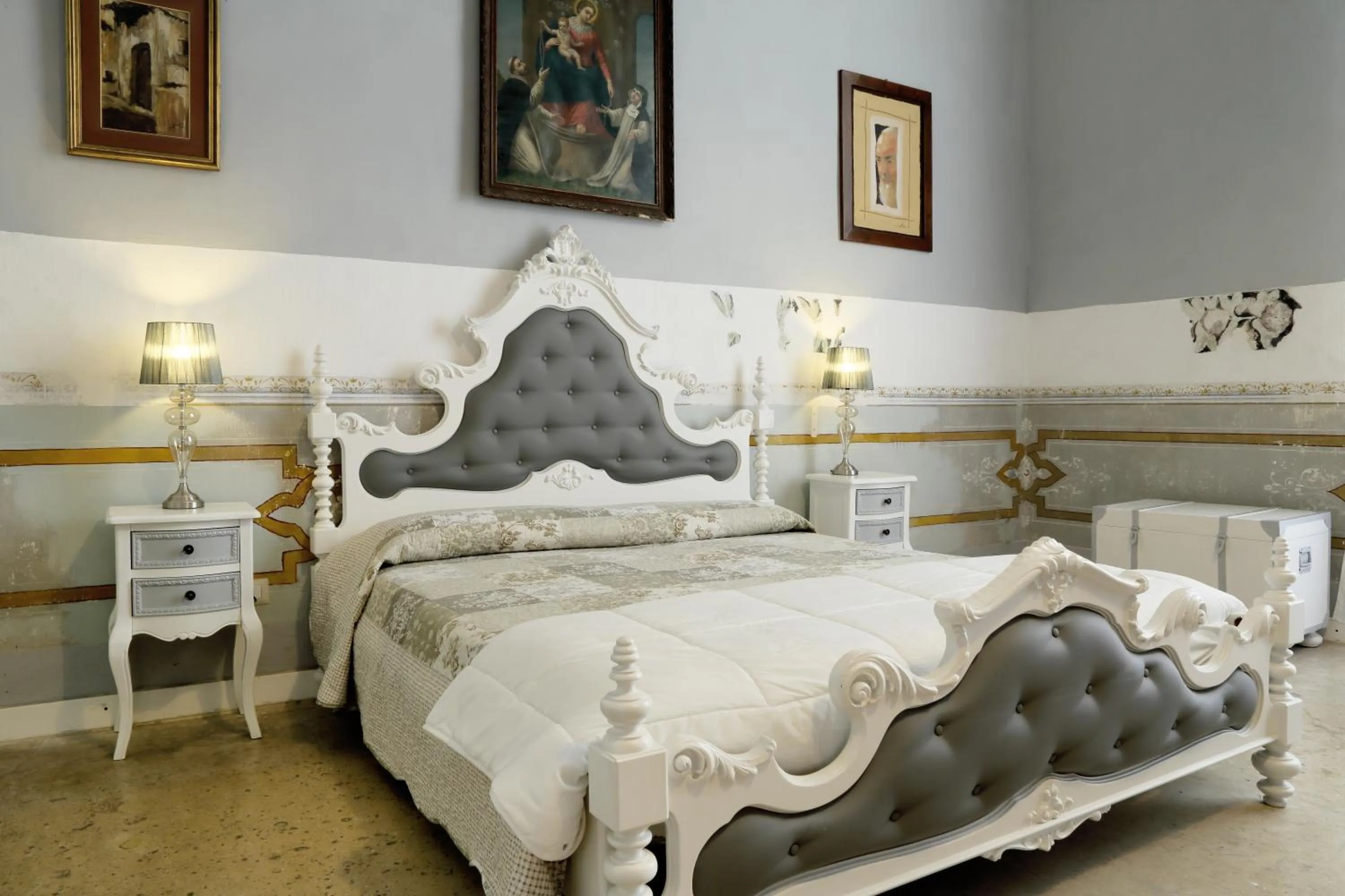 Bed in B&B Dimora Muzio and Restaurant