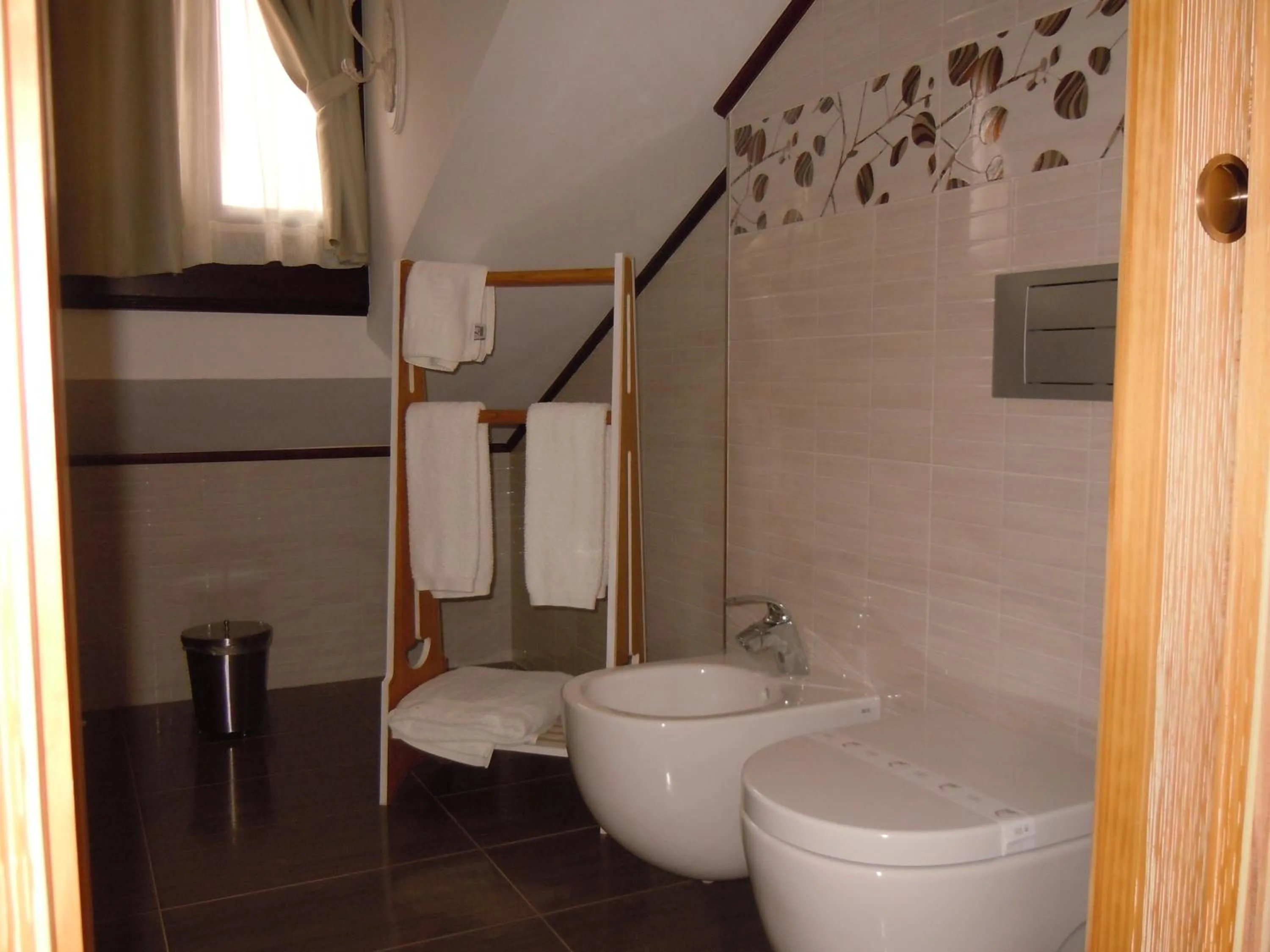 Bathroom in Posada La Torre de los Isla & Spa