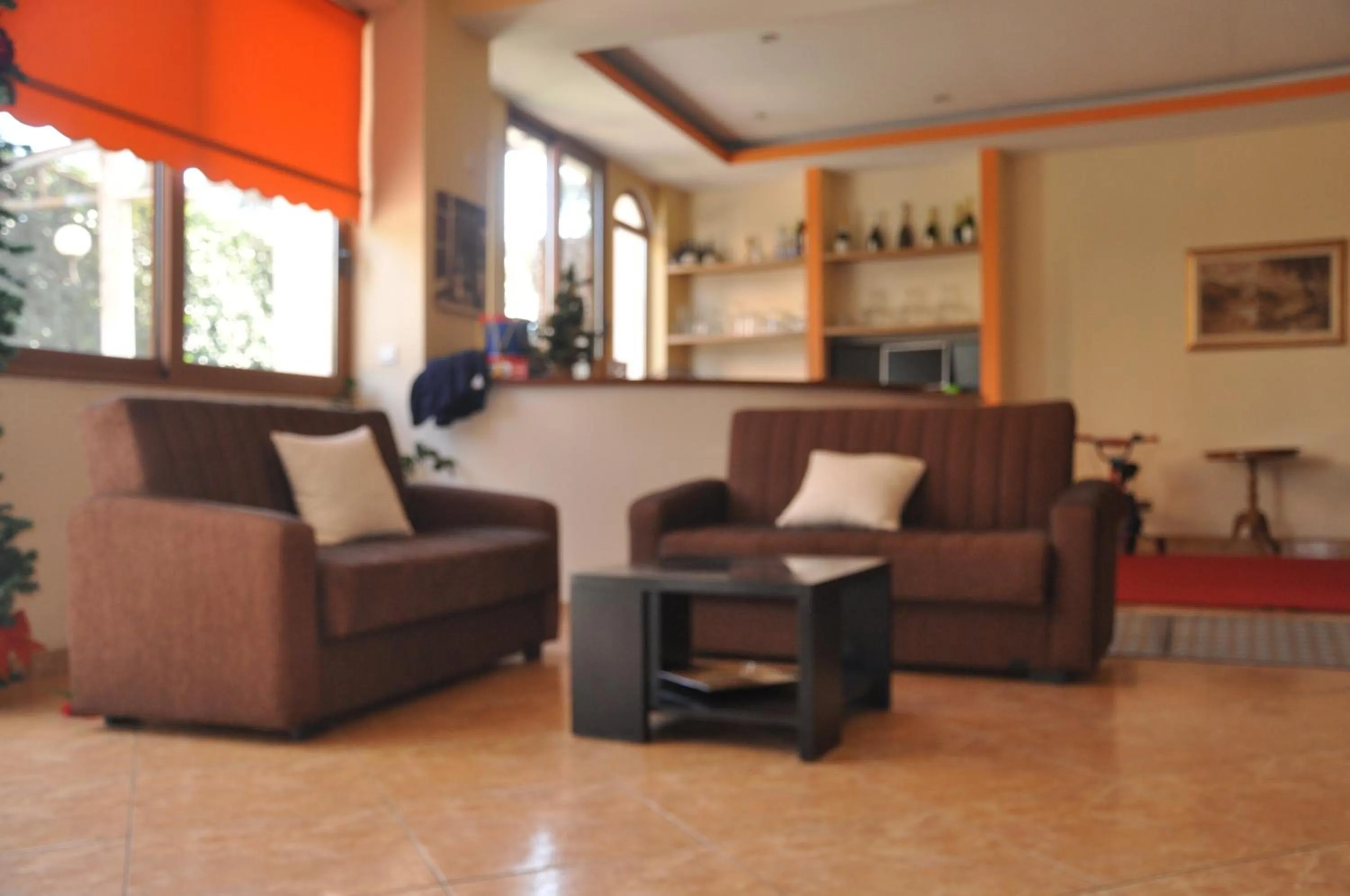 Communal lounge/ TV room in Hotel Drosia