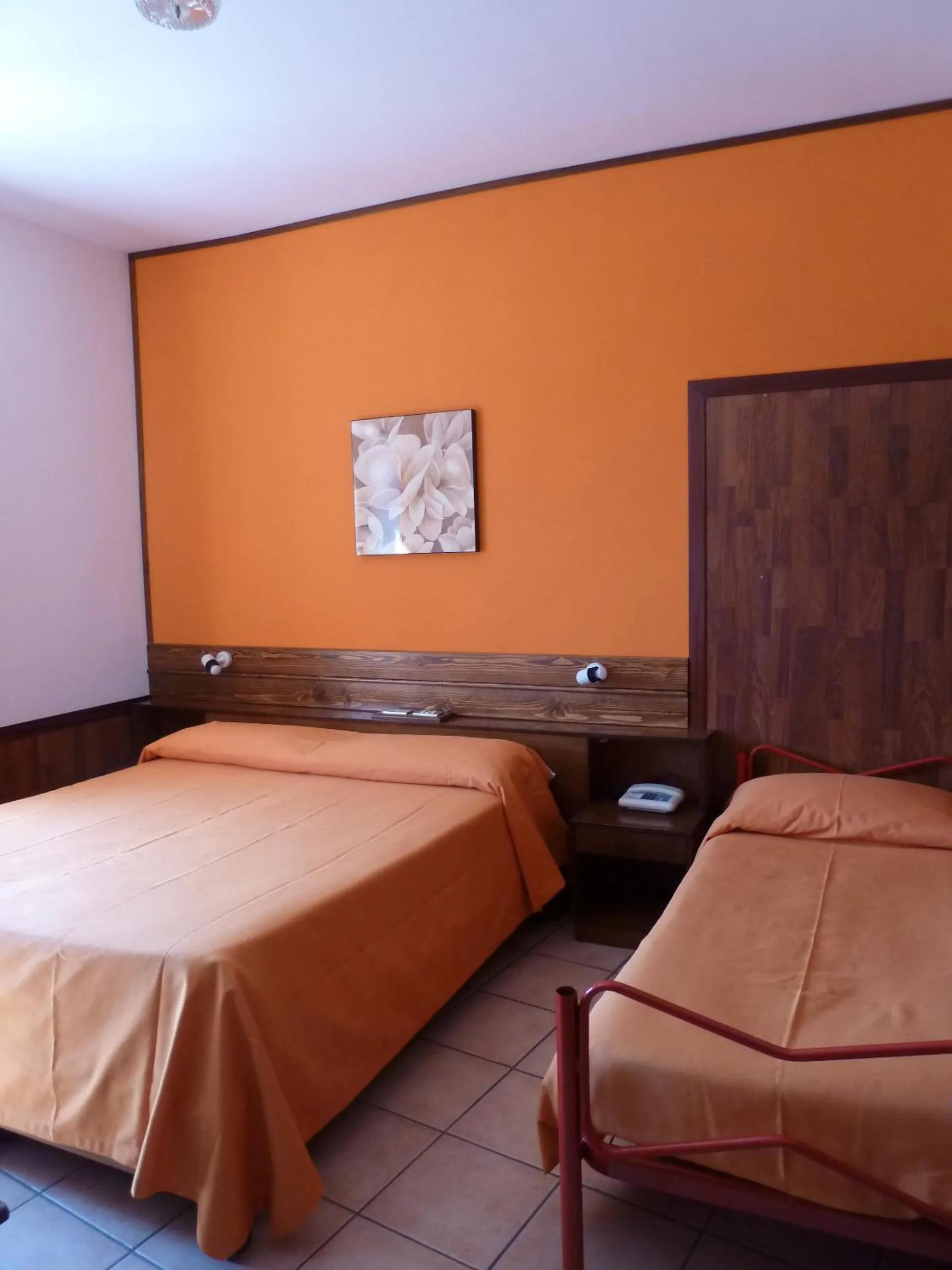 Bedroom, Bed in Hotel Caldora