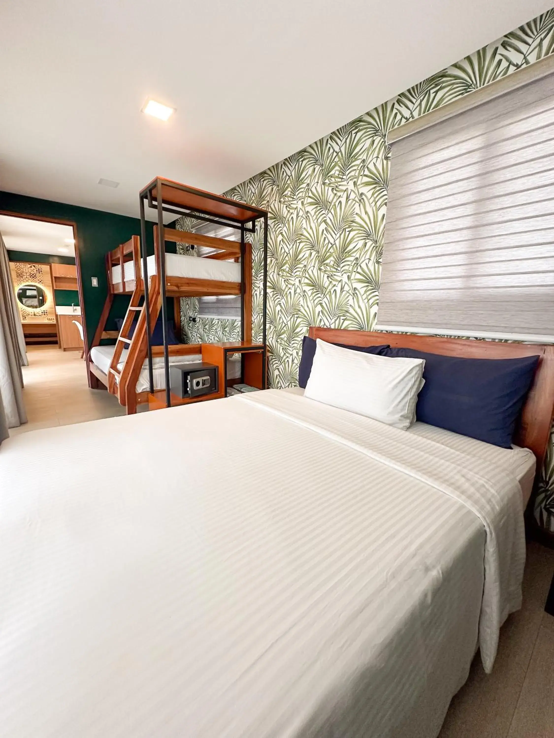 Bedroom, Bed in Crusoe Cabins Casobe Bedroom, Bed in Crusoe Cabins Casobe