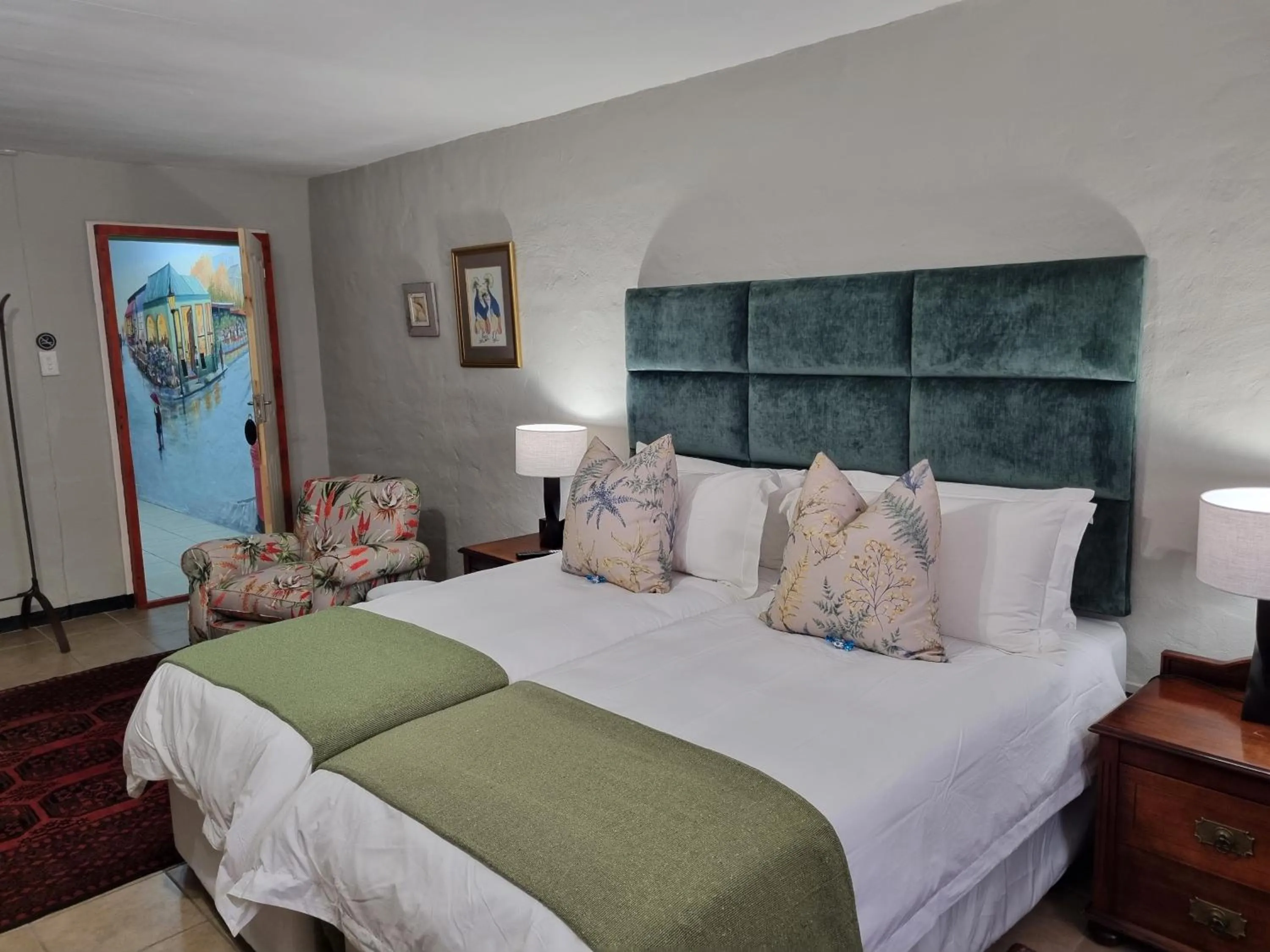 Luxury King Room in Barrydale Karoo - BOUTIQUE HOTEL