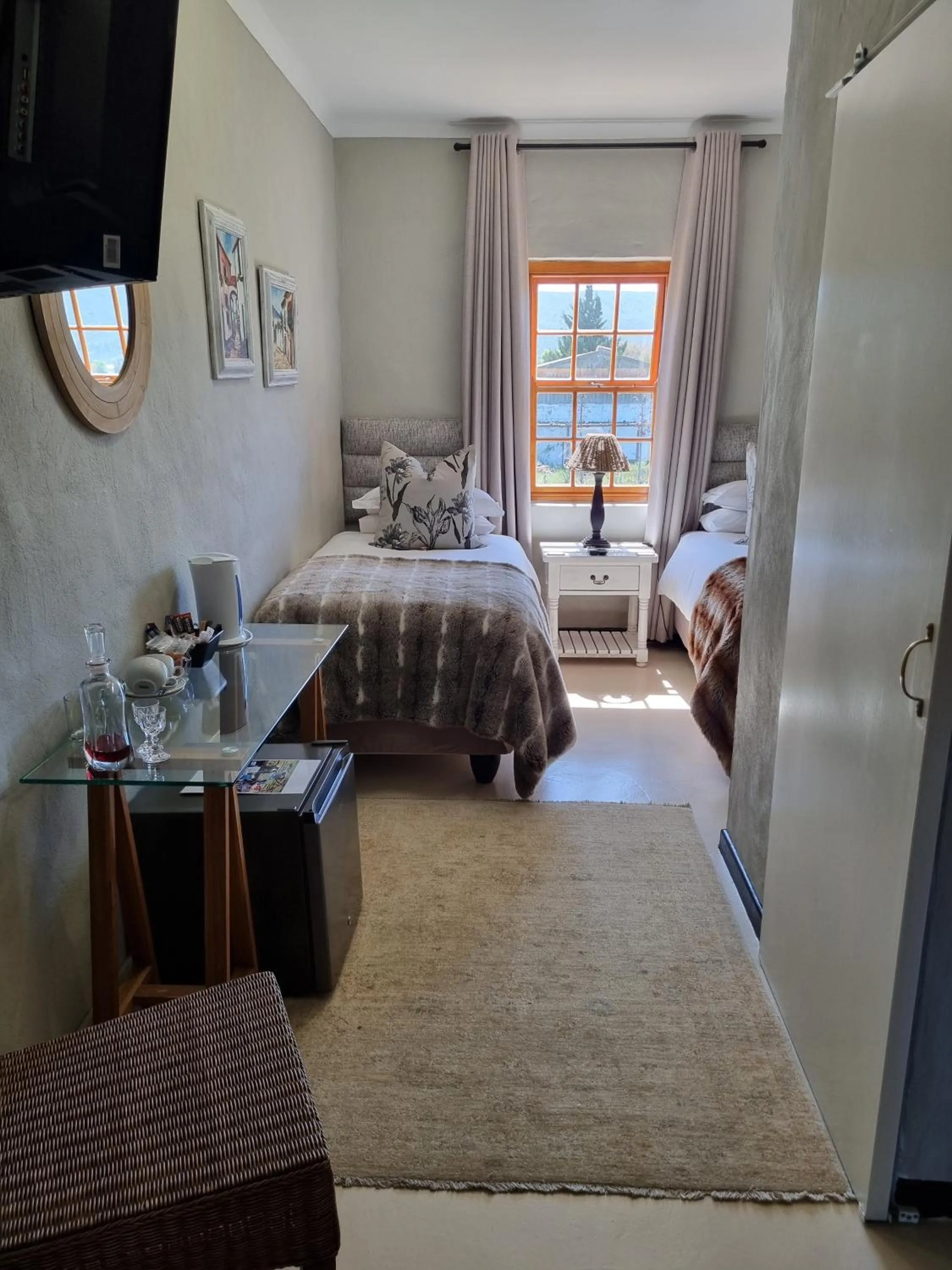 Bed in Barrydale Karoo - BOUTIQUE HOTEL