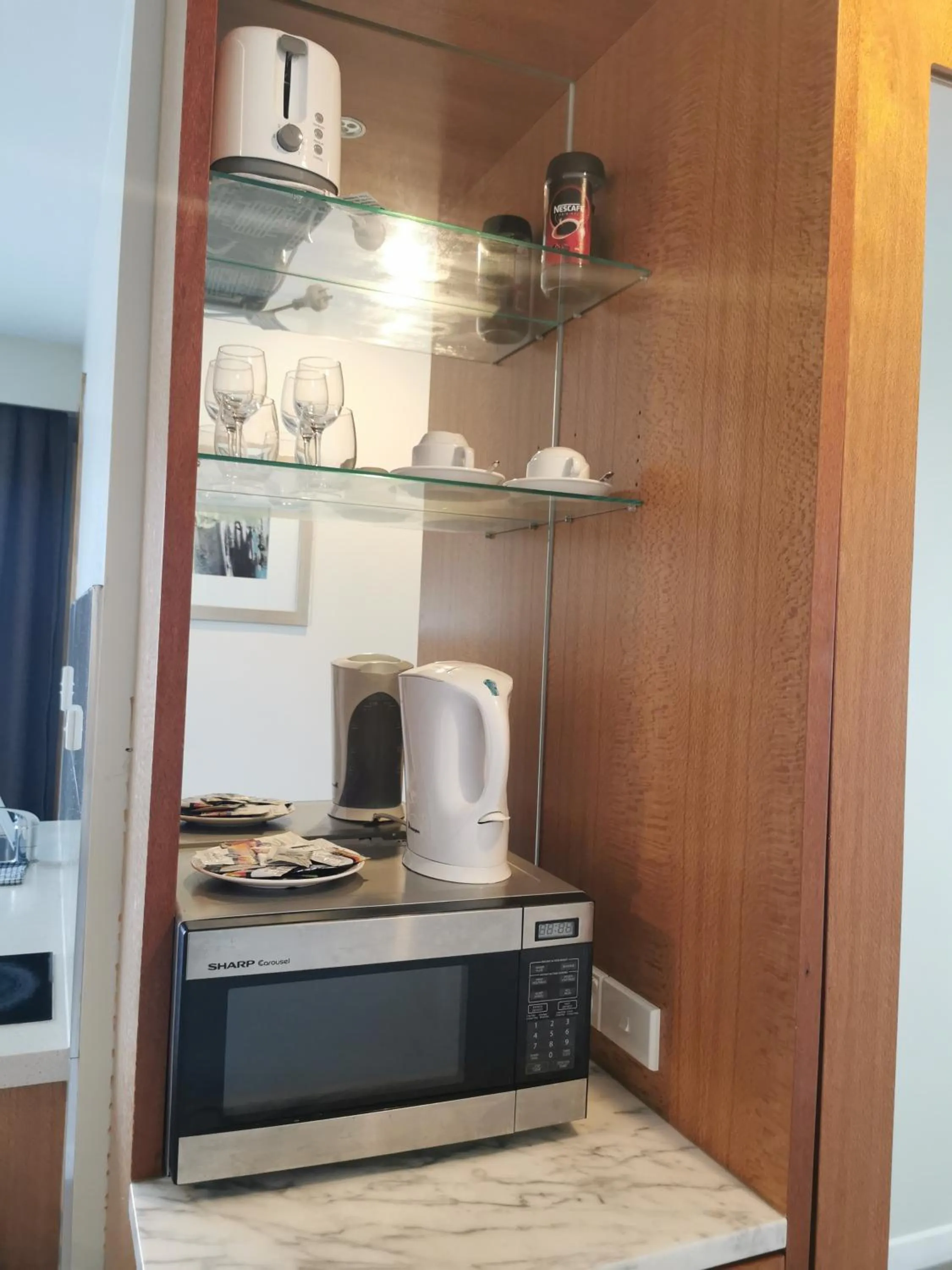 Coffee/tea facilities in Boulevard Hotel