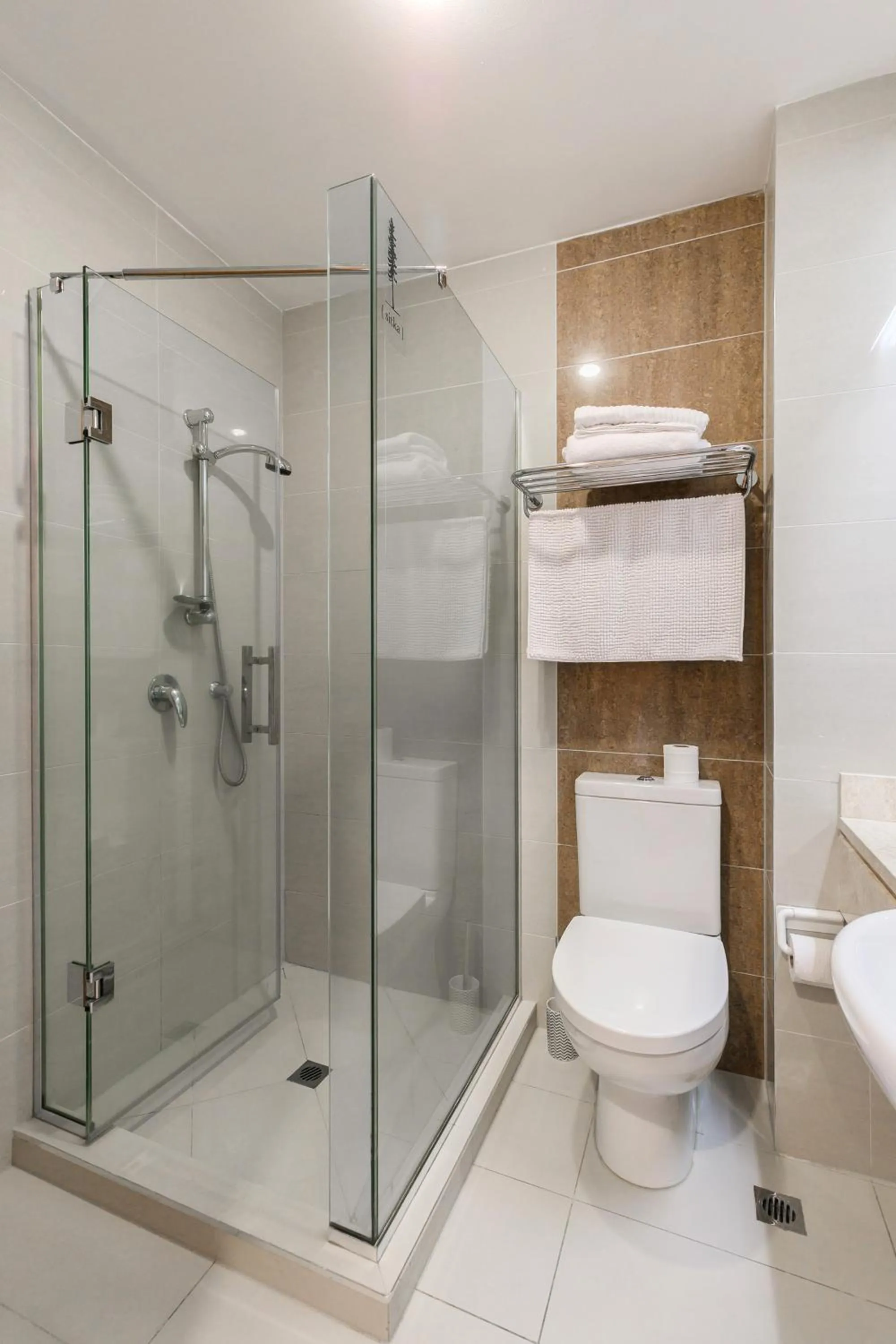 Bathroom in Boulevard Hotel