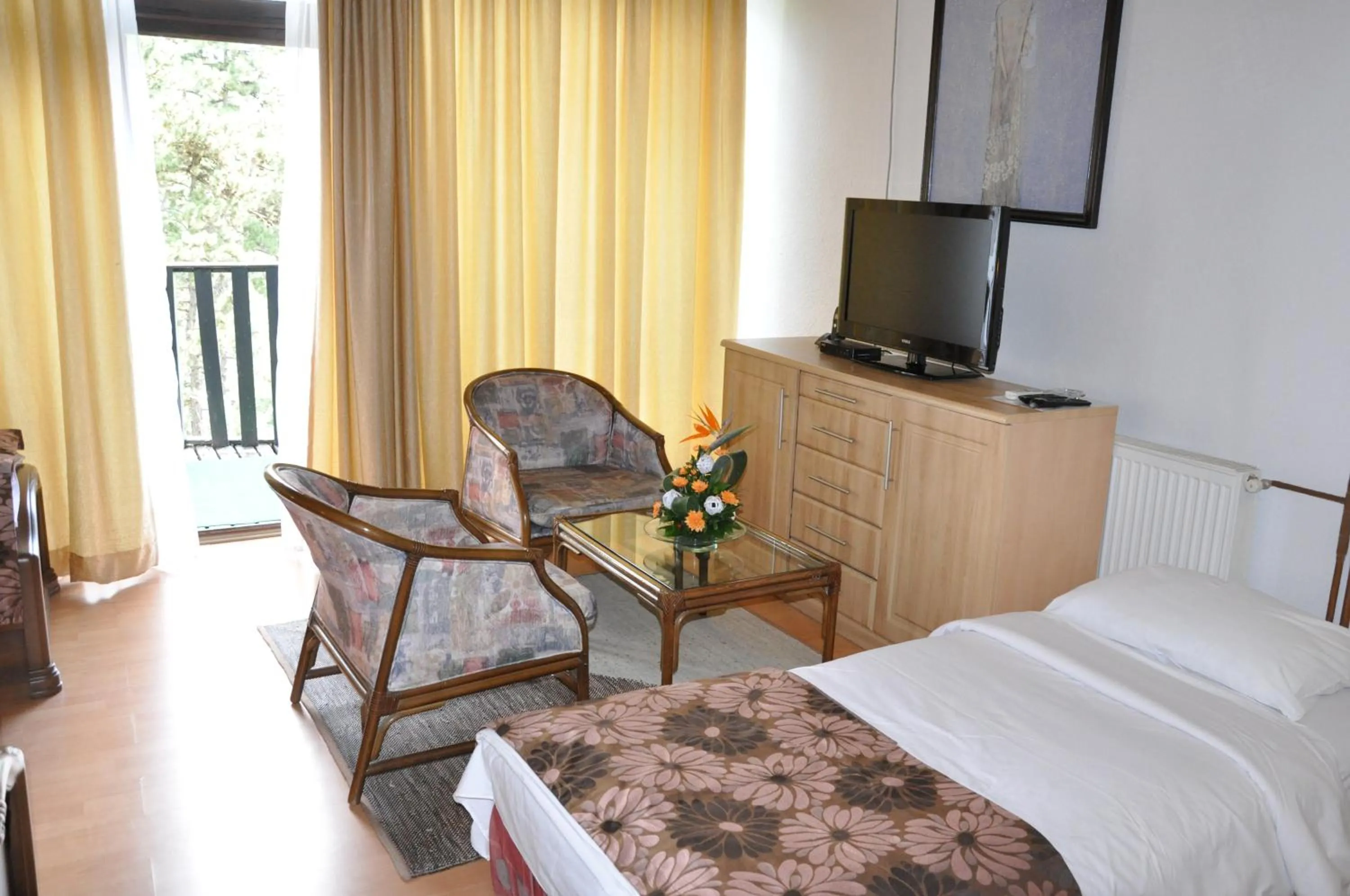 Bed in Hotel Simpo Pržar