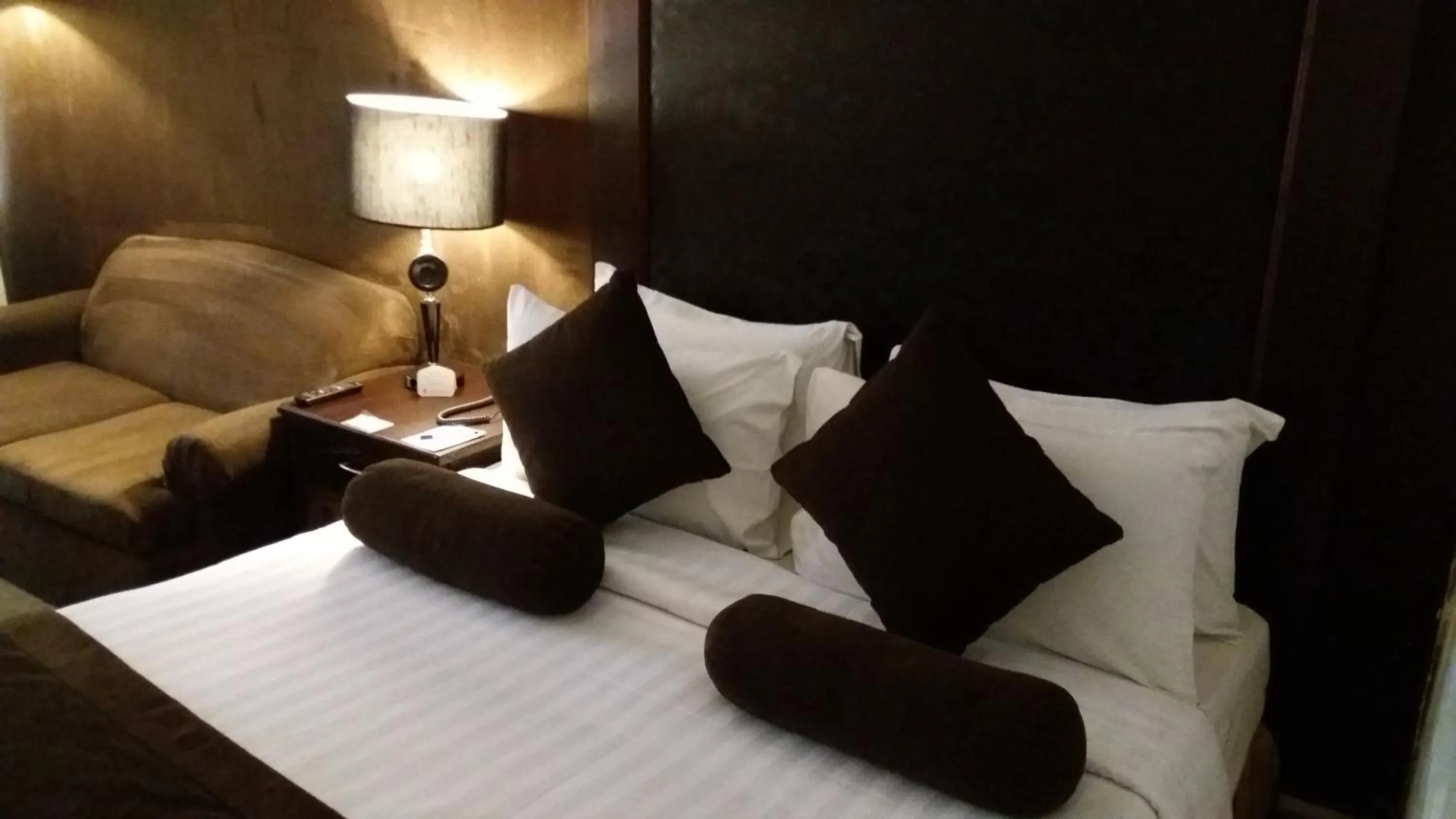 Bedroom in Smart Hotel