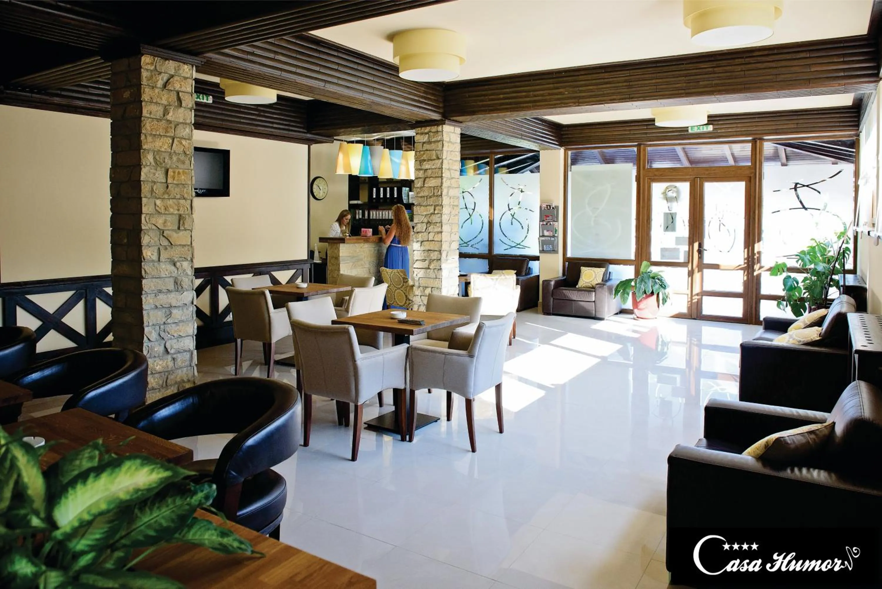 Communal lounge/ TV room in Pension Casa Humor