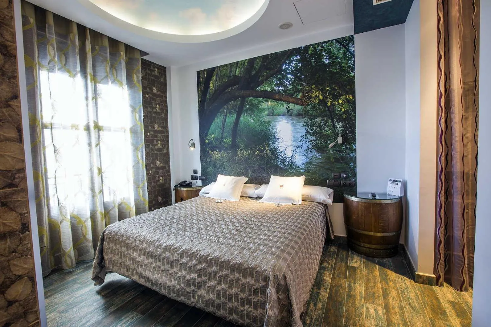 Day, Bed in Hotel SPA El Lagar de Isilla