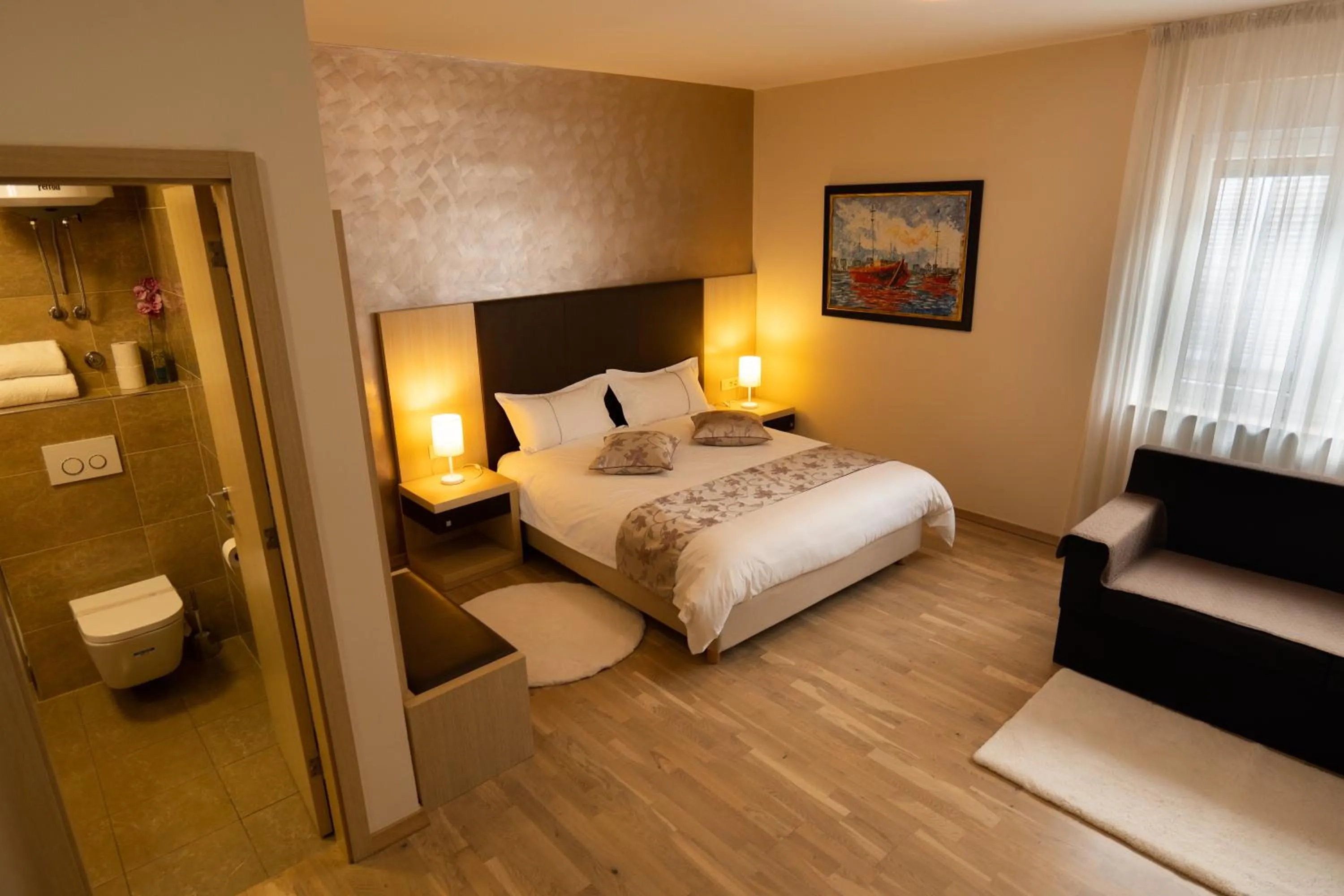 Scallop Rooms self check-in
