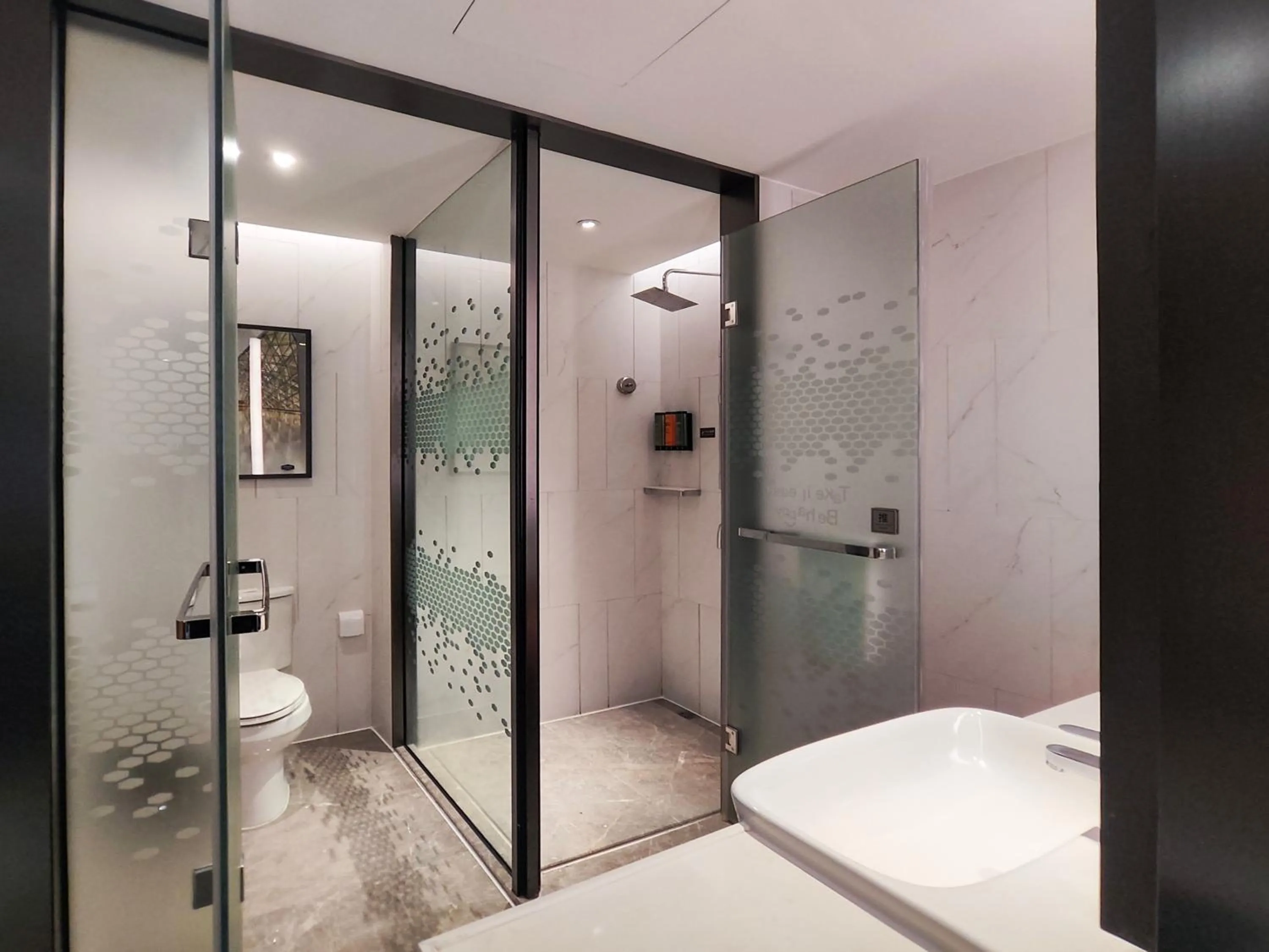 Bed in Hampton by Hilton Guangzhou Tianhe Sports Center