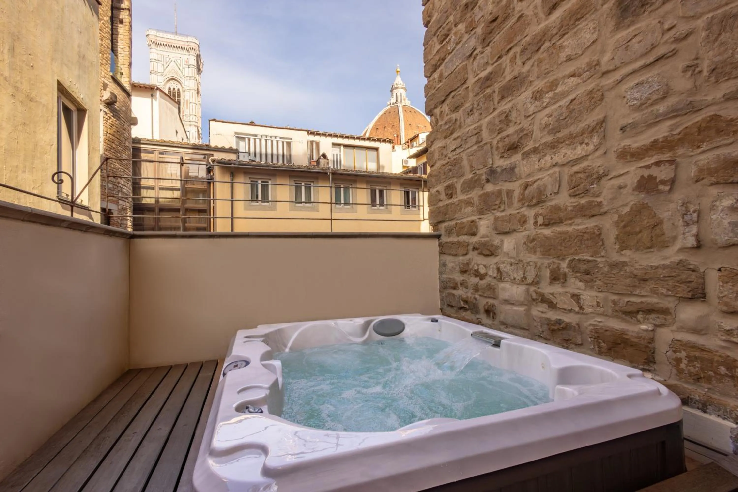 Balcony/Terrace in Donati Luxury Tower Suites
