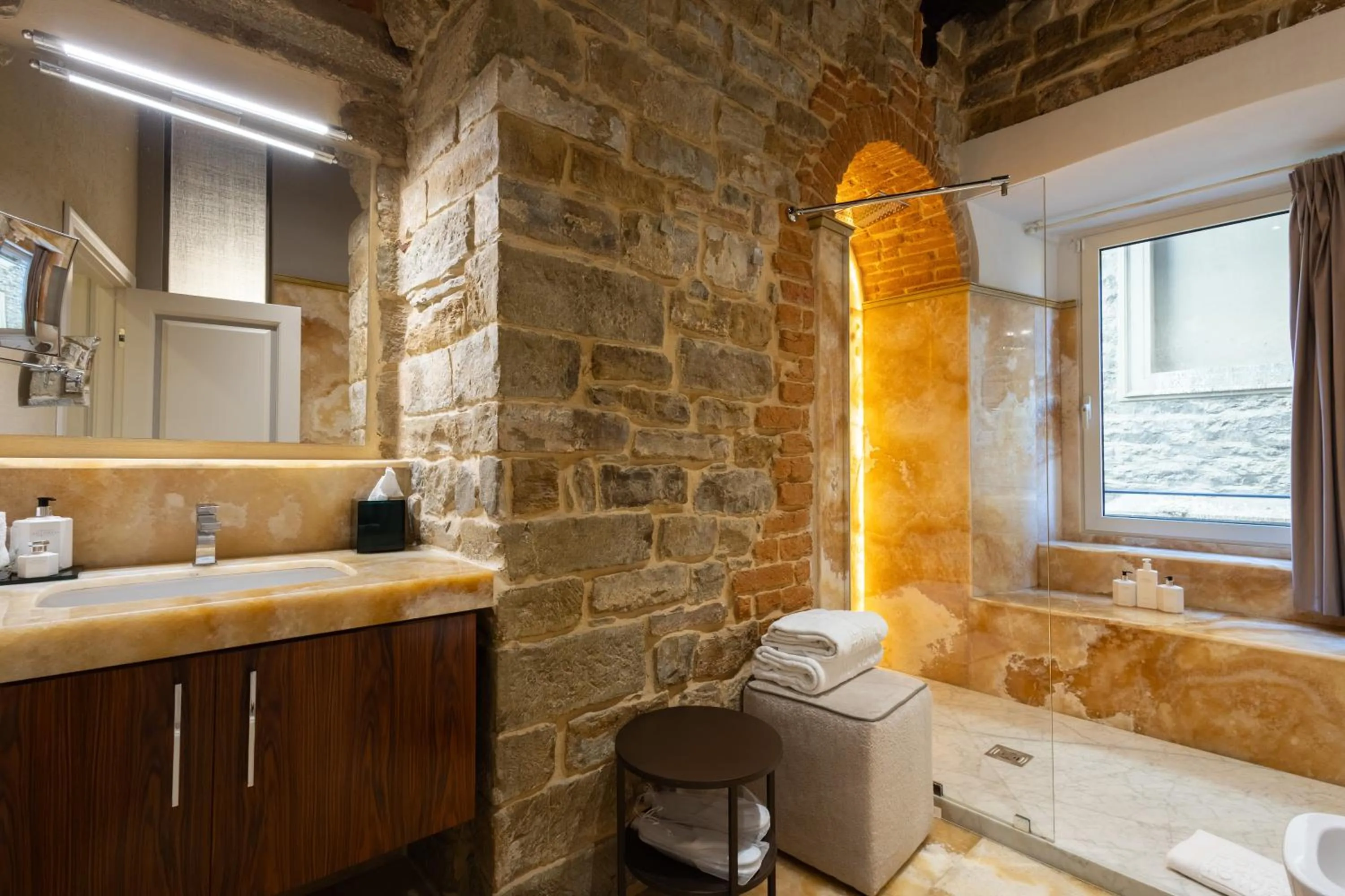 Bathroom in Donati Luxury Tower Suites