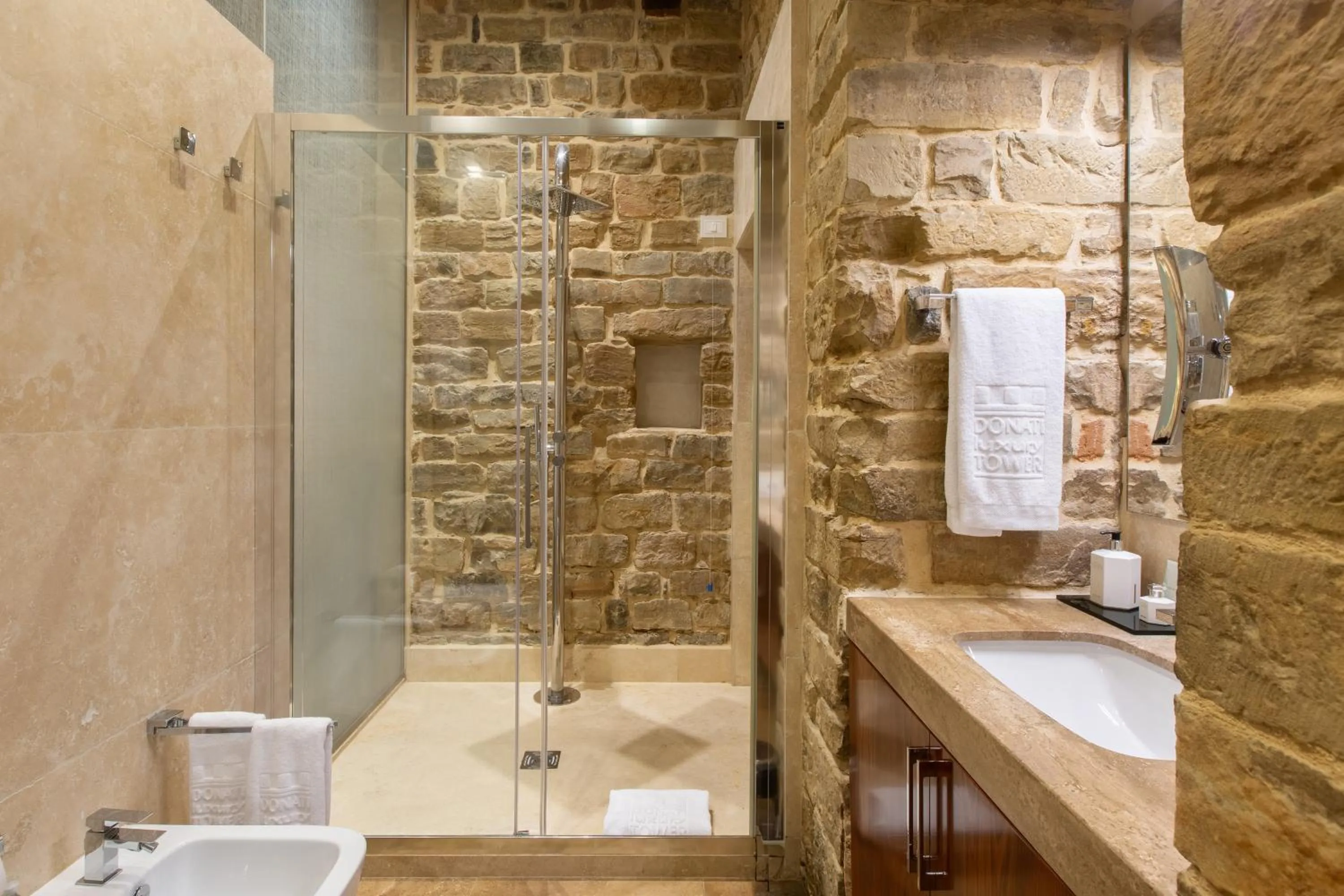 Bathroom in Donati Luxury Tower Suites