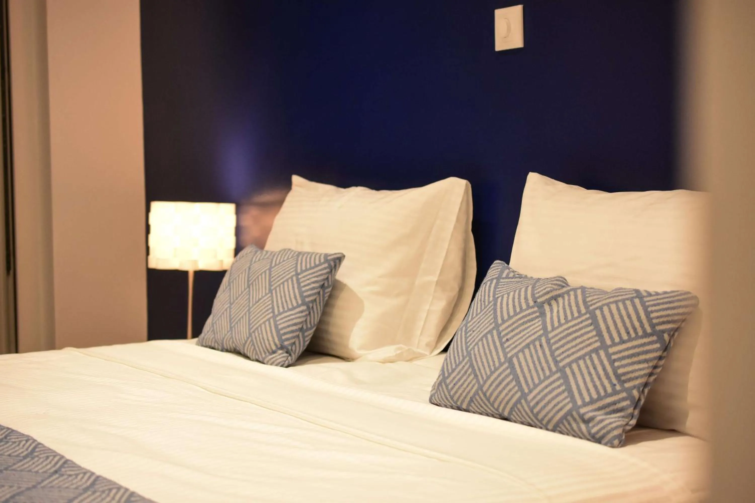 Bedroom, Bed in Aphrodite Studios