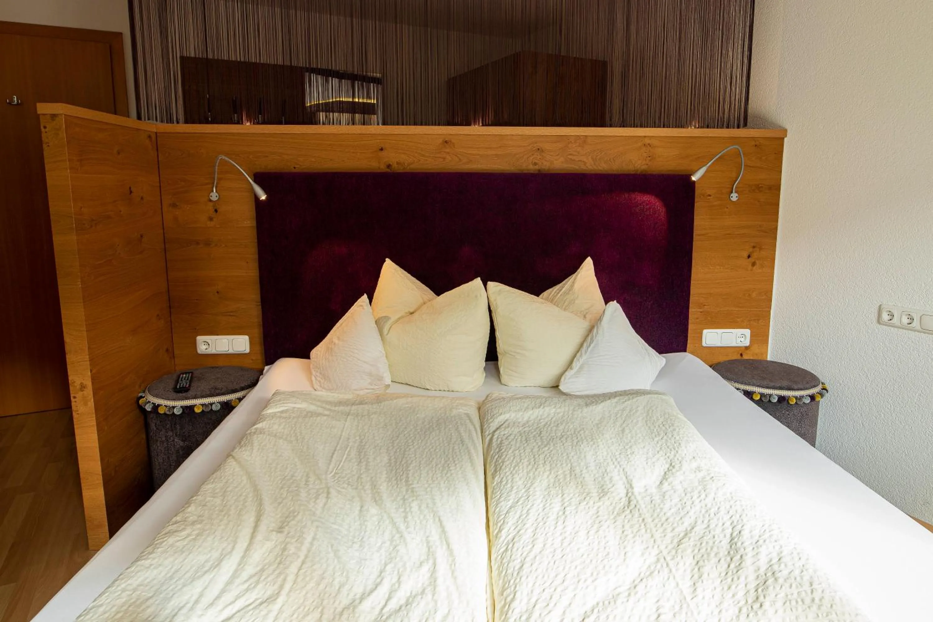 Bed in Hotel Lucia - 3 Sterne Superior