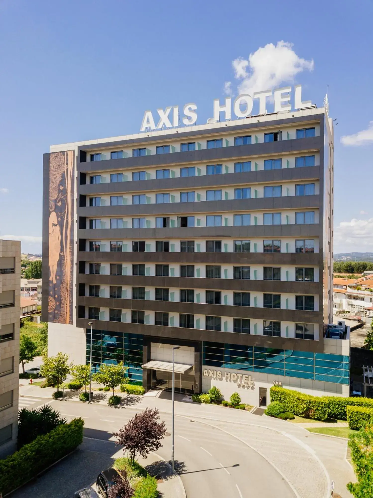 Property building in Axis Porto Business & Spa Hotel Property building in Axis Porto Business & Spa Hotel