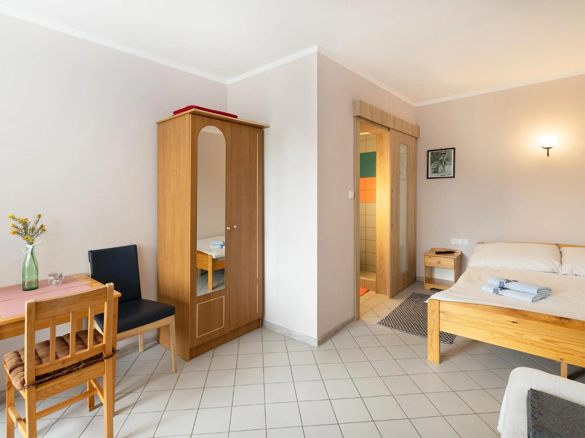 Shower, Bed in Gościniec u Sary